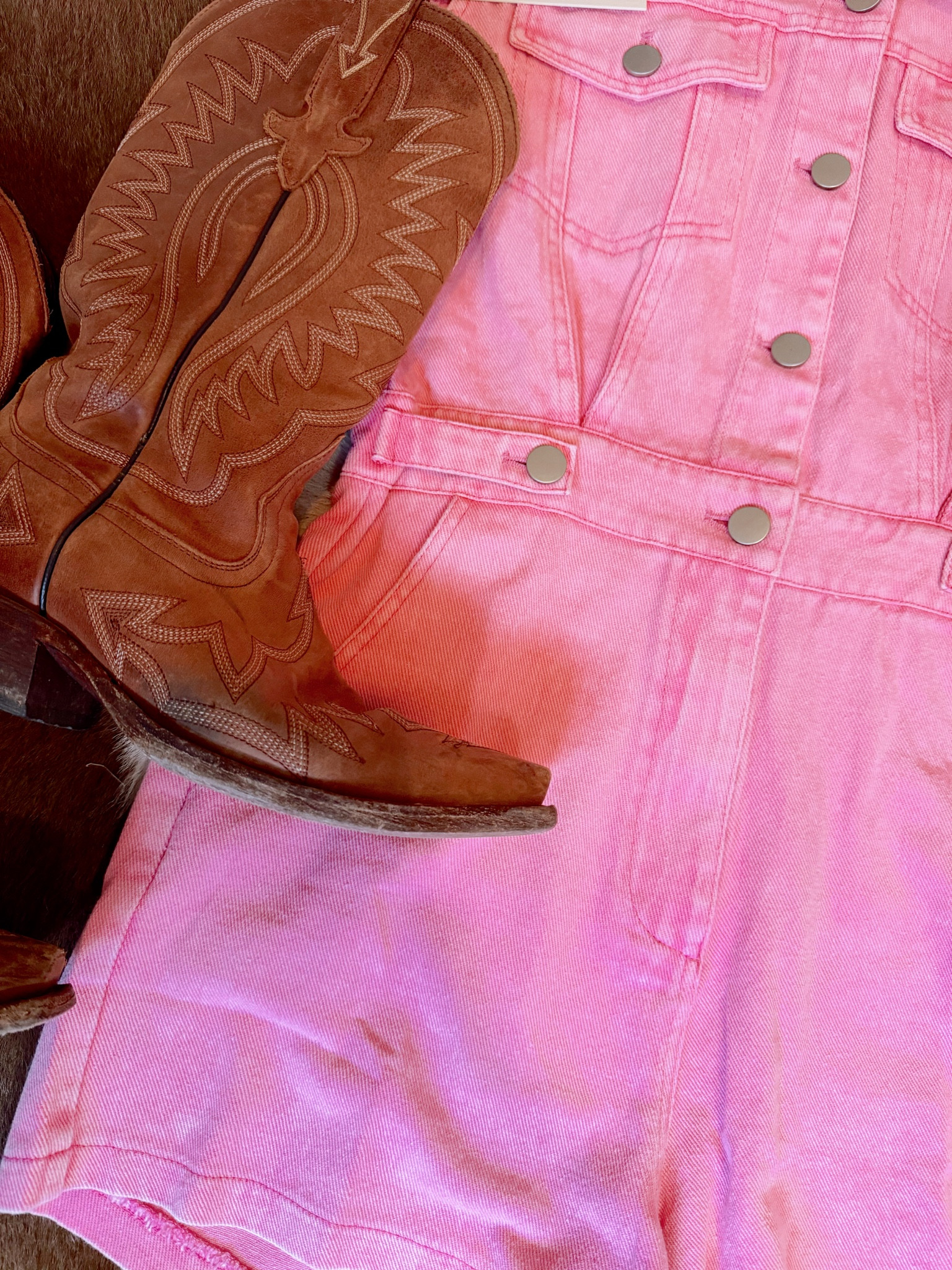 rodeo fit 
• romper is RC Rustic Boutique 

#LTKSeasonal #LTKstyletip #LTKshoecrush