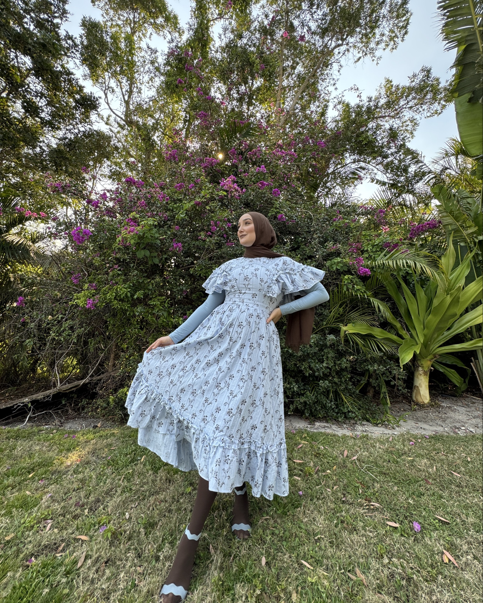 Loving this blue and brown floral ruffle sleeved dress! #ltk #ltkfashion #ltkwomen 