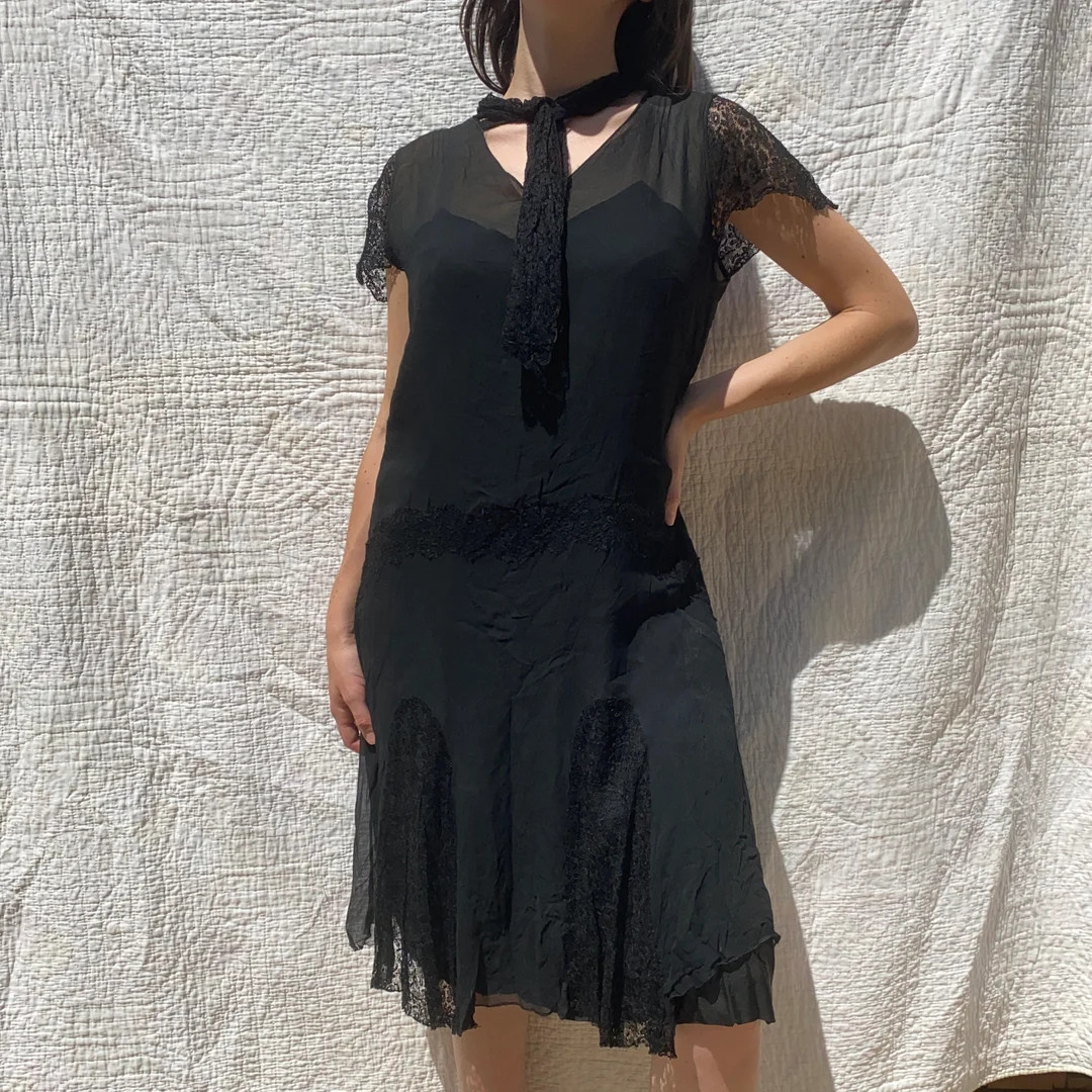 Antique 1920s Drop Waist Lace and Silk Black Flapper Gatsby - Etsy | Etsy (US)