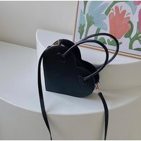 Heart Purse in Black | Etsy (US)