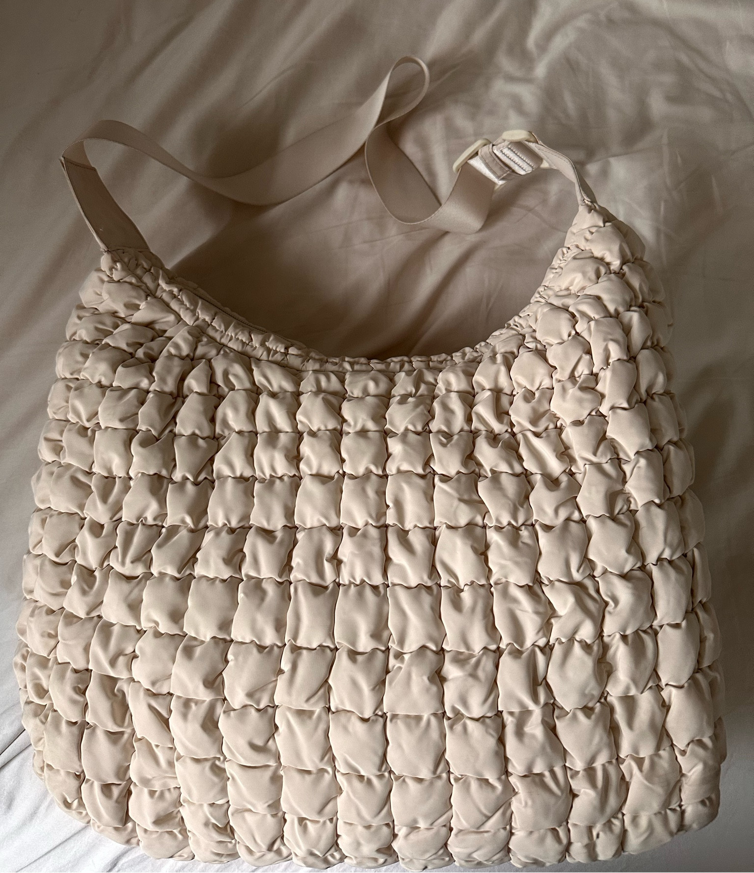 My everyday diaper bag! Love that it’s neutral and aesthetic! 

#LTKbaby #LTKbump #LTKitbag
