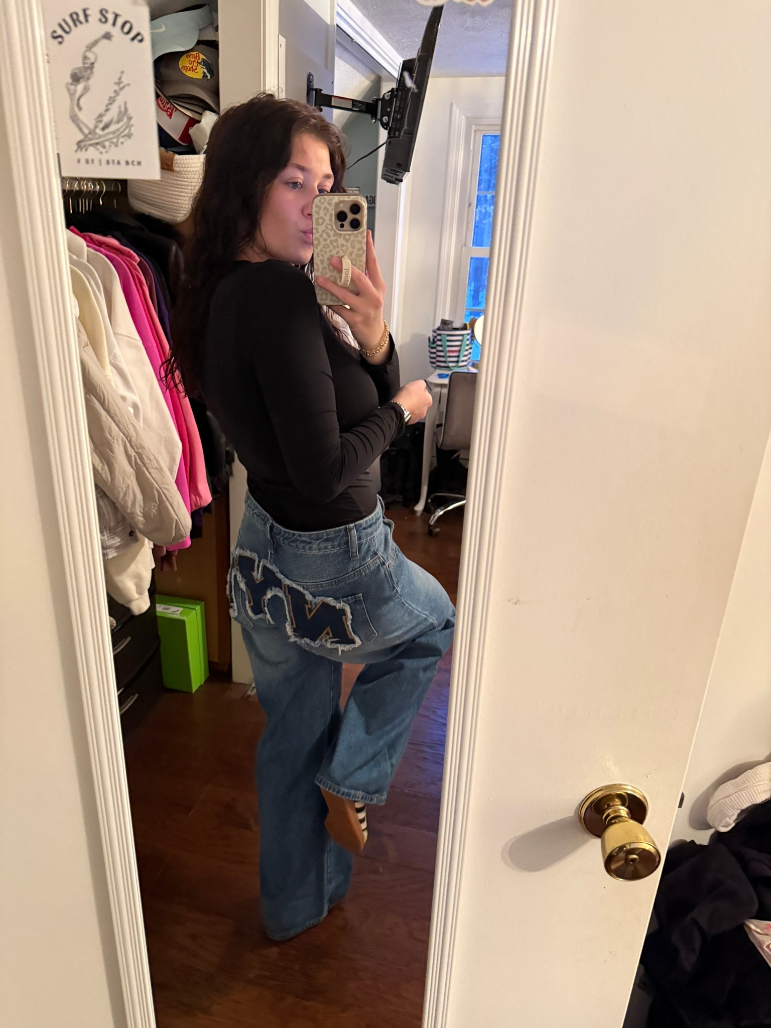 my fav jeans!! 

#LTKdayinmylife #LTKootd #LTKgrwm