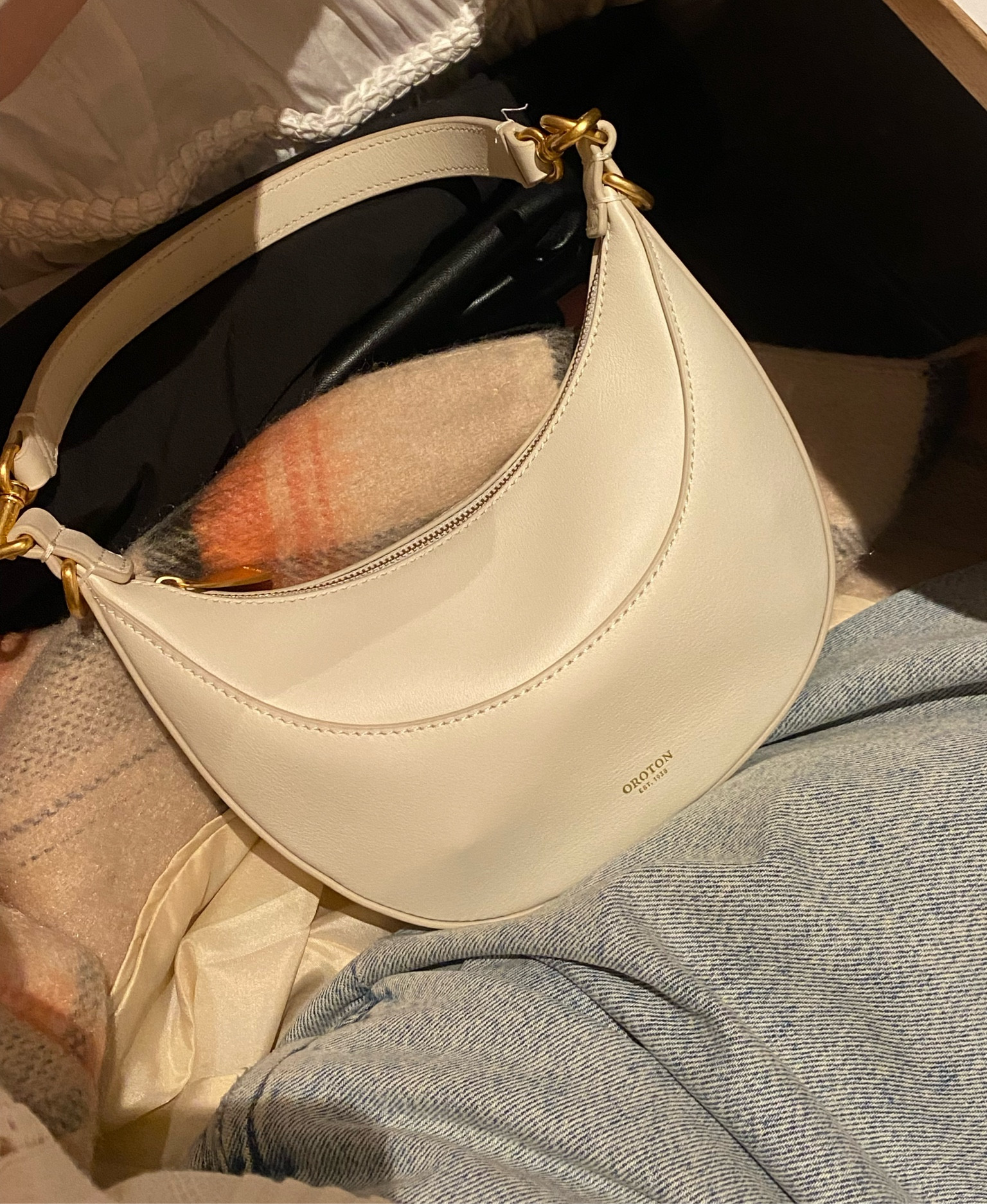 New fave bag 🤍 @oroton 

#LTKaustralia