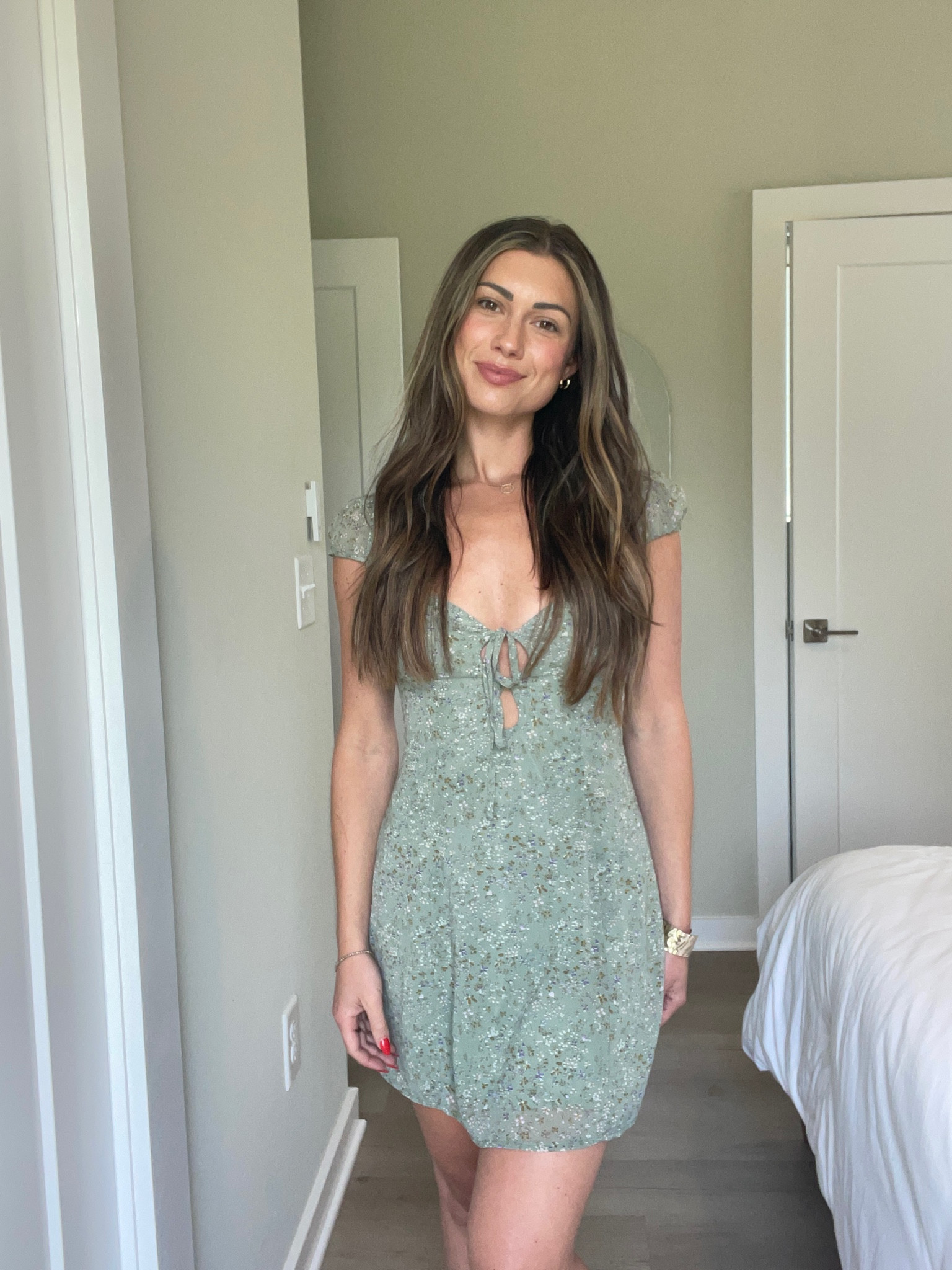 Green floral mini dress! Size smalll

#LTKSeasonal #LTKFindsUnder100 #LTKStyleTip