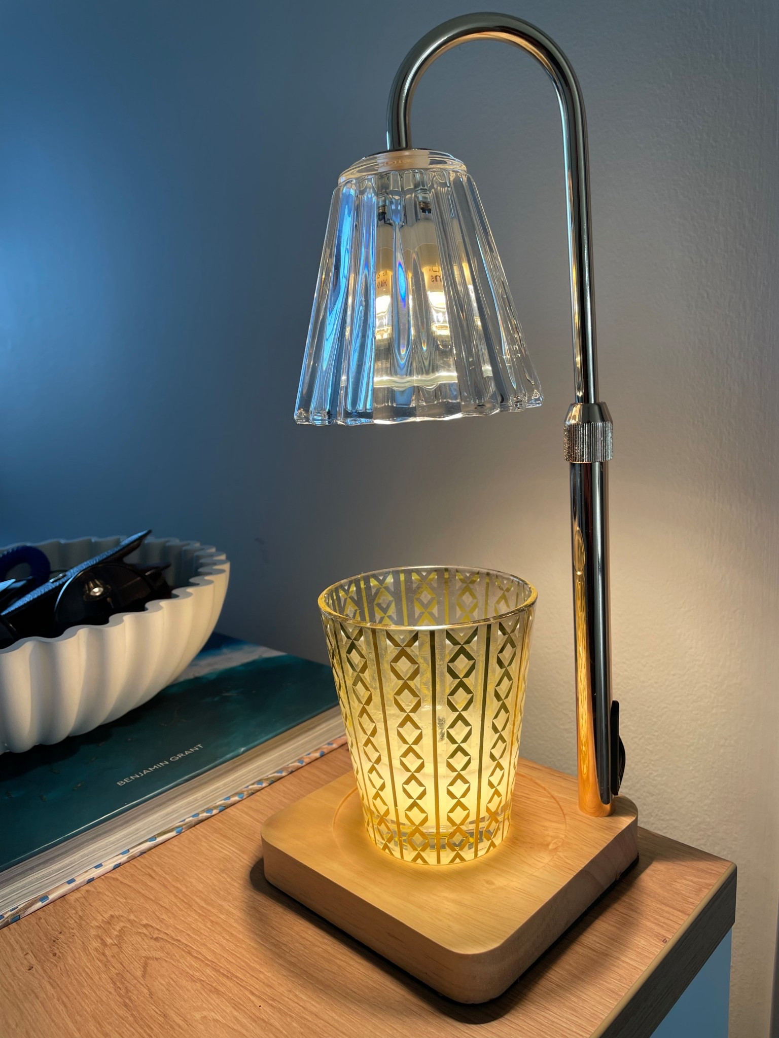 This works so good and I don’t have to worry about a flame! The lamp even has timer settings. Such a game changer! 

#LTKHome #LTKSaleAlert #LTKdayinmylife