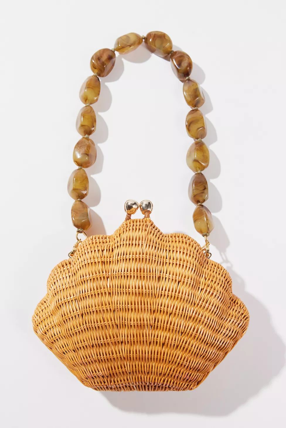 Serpui Bela Shell Wicker Bag | Urban Outfitters (US and RoW)