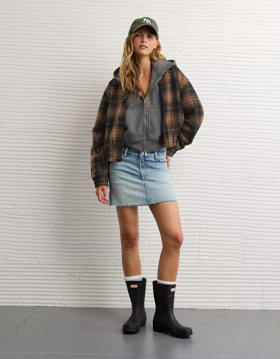 AE Plaid Bubble Bomber Jacket | American Eagle Outfitters (US & CA)