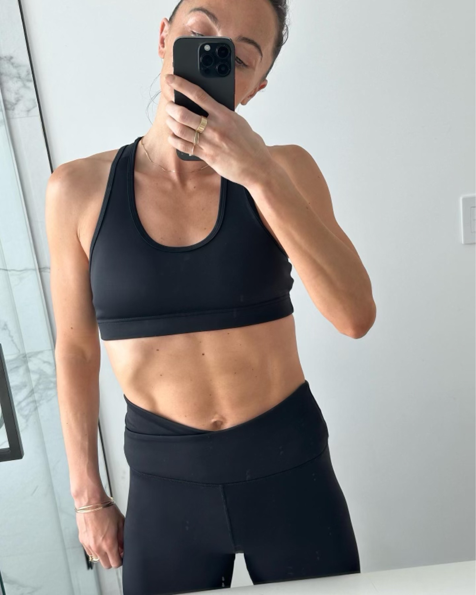 The perfect black workout set! Wearing a size S in the top and a size XS in the leggings. 

#LTKfit #LTKFind #LTKstyletip