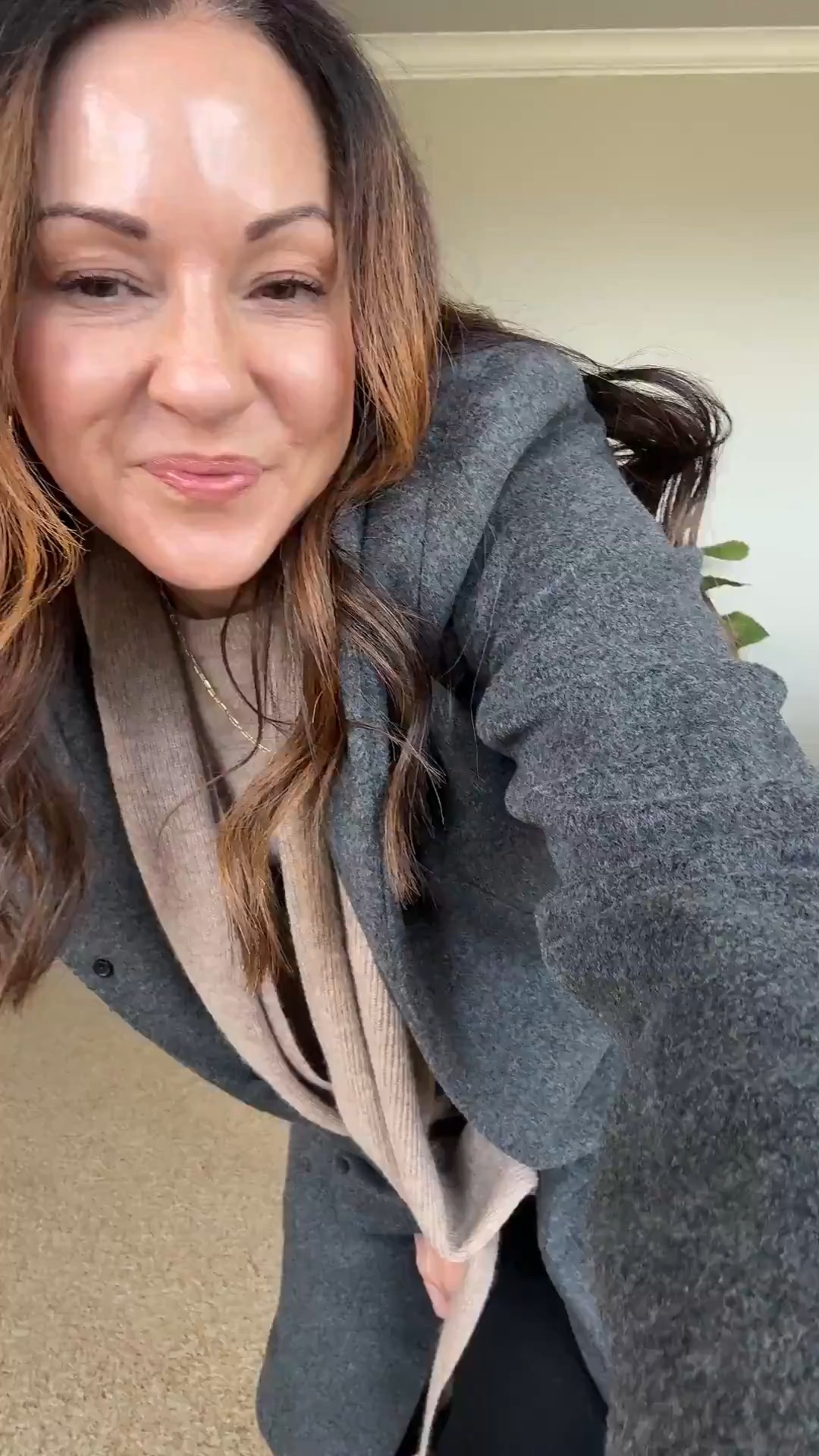 Holiday gift ideas from Quince!
Luxe gifts that are affordable, sustainable and ethical! 
Gorgeous Mongolian cashmere sweater for only $50 wearing an XS.
Mongolian cashmere scarf.
Wool coat in size XS
Bella straight leg jeans in black size 24 in 26” length
For reference: I’m 5’1”, 109lbs
Expandable carry-on in tan (this is the regular carry-on size, not the small)
@onequince #Quinceparter #holidaygiftguides 

#LTKHoliday #LTKGiftGuide #LTKSeasonal