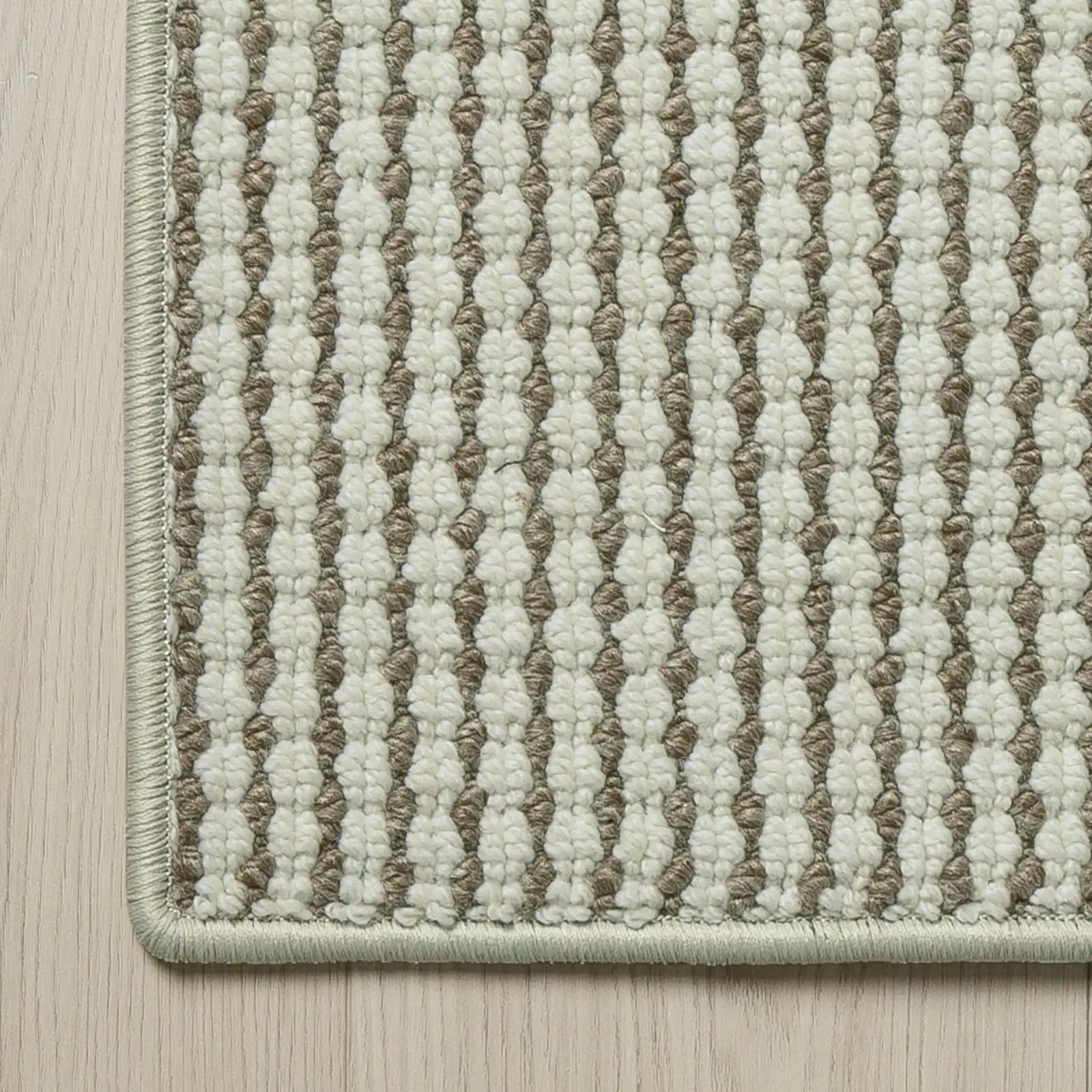 Sand LC-01 | TWOPAGES