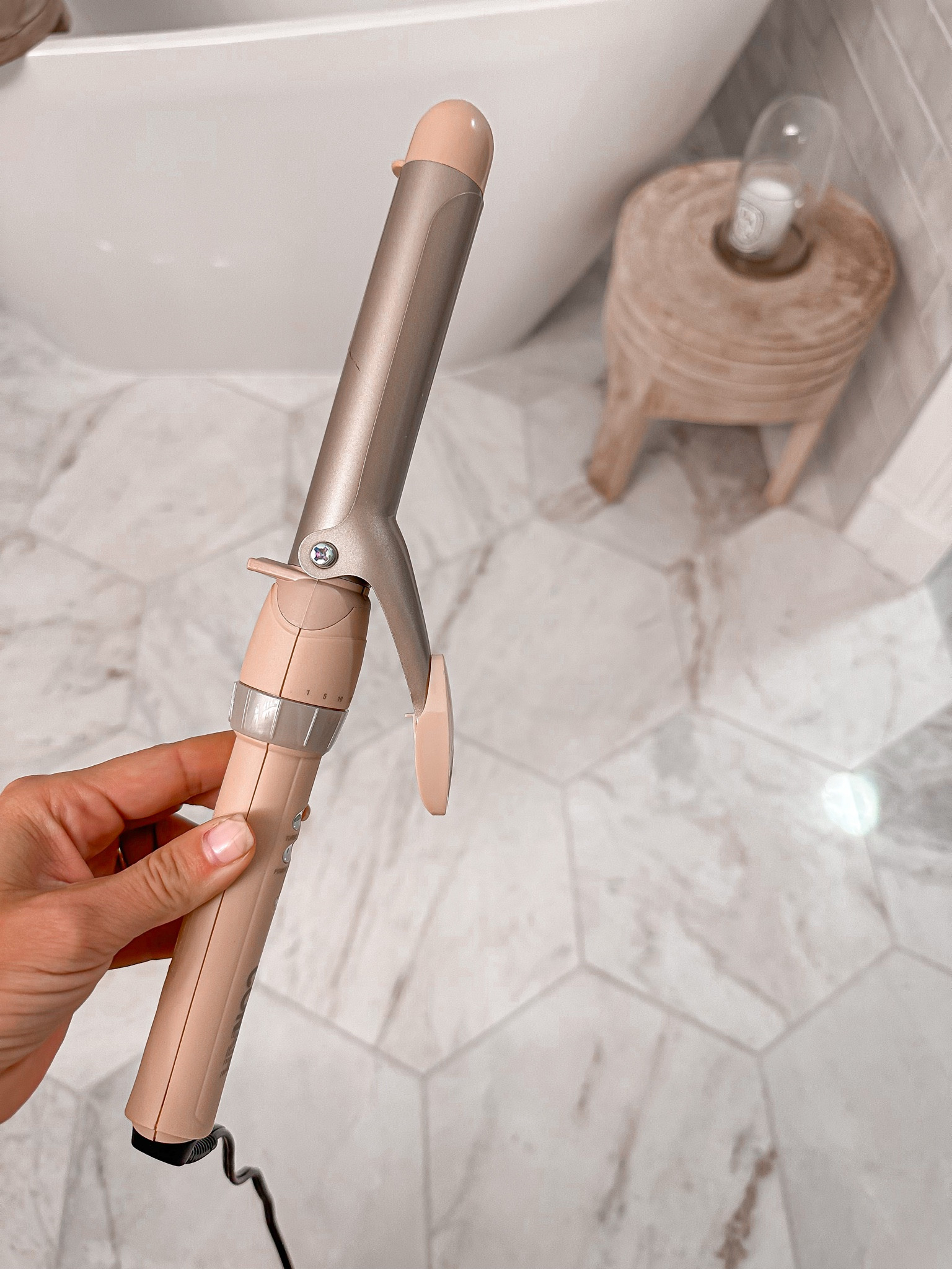 Curling iron under $25

#hair #ulta #laurabeverlin 

#LTKunder50 #LTKbeauty #LTKsalealert