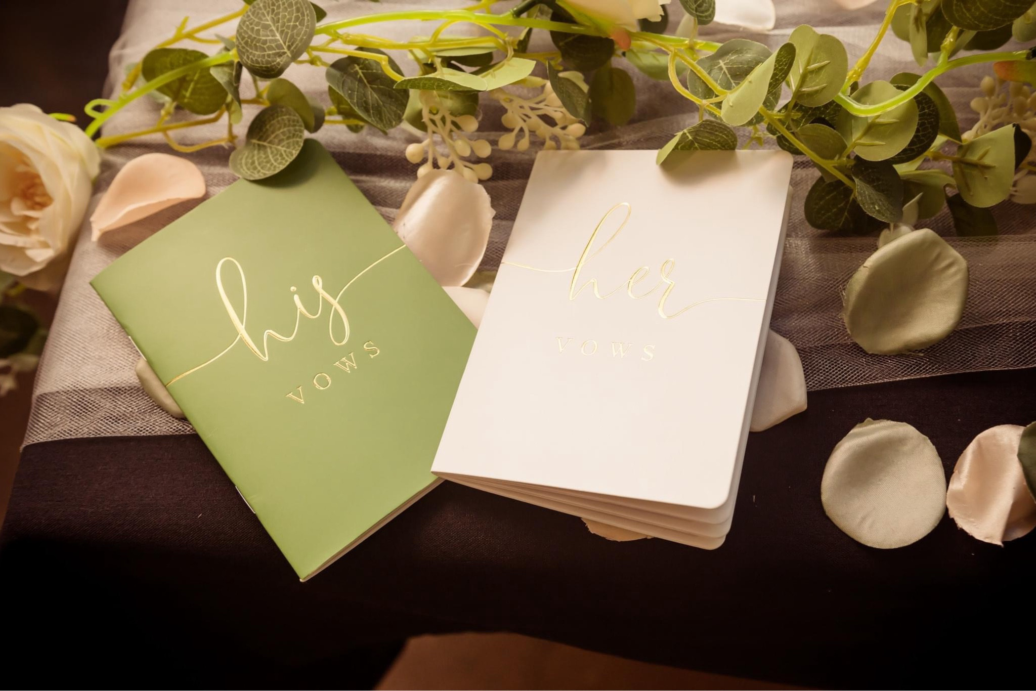 his and hers vow books



#LTKWedding