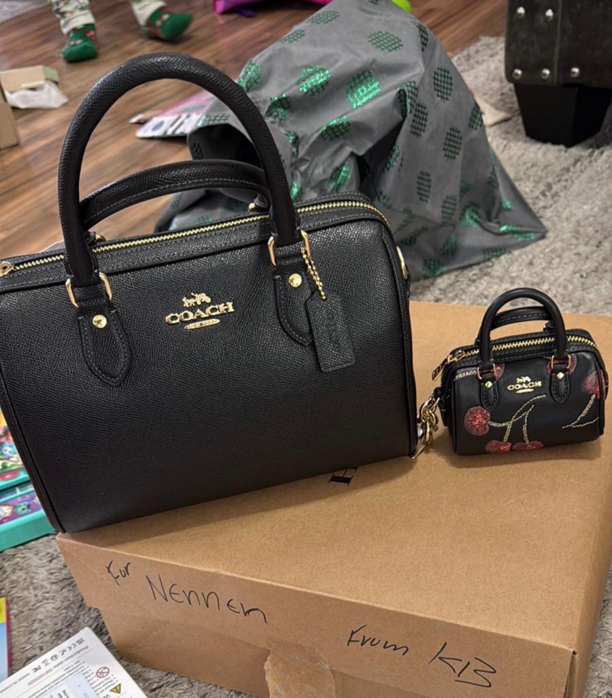 Get your first Coach bag of the year 👜✨
Timeless, chic, and the perfect everyday luxury piece to elevate every outfit.
I linked my favorite Coach bag picks on LTK so you can start the year with a classic you’ll love forever.

#coachbag #designerhandbags #luxuryfinds #everydaybag #wardrobeupgrade #LTKfashion #LTKfinds #LTKsale #shoppingfavorites #onlineshopping #ShoppingWithPriiincesss #Atlantamom #AtlantaCreator #Atlantacontentcreators

#LTKWorkwear #LTKootd #LTKselfcare