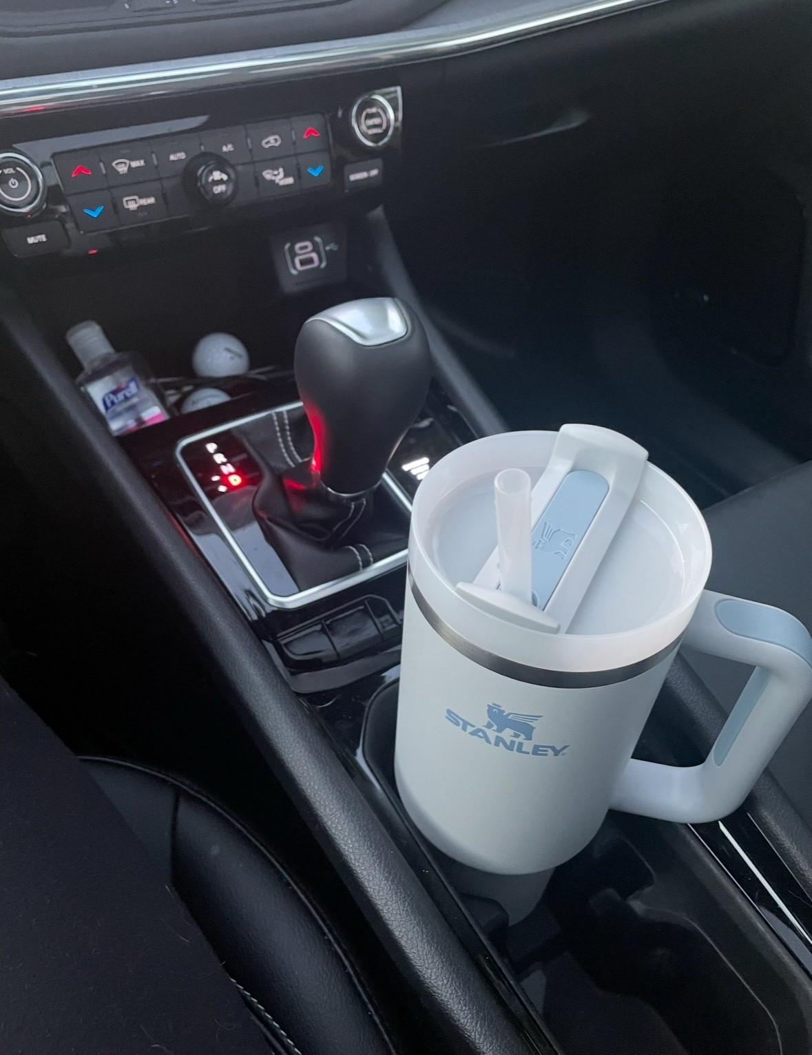 My favorite cup for life on the go! 🩵

#LTKFindsUnder50 #LTKSeasonal
