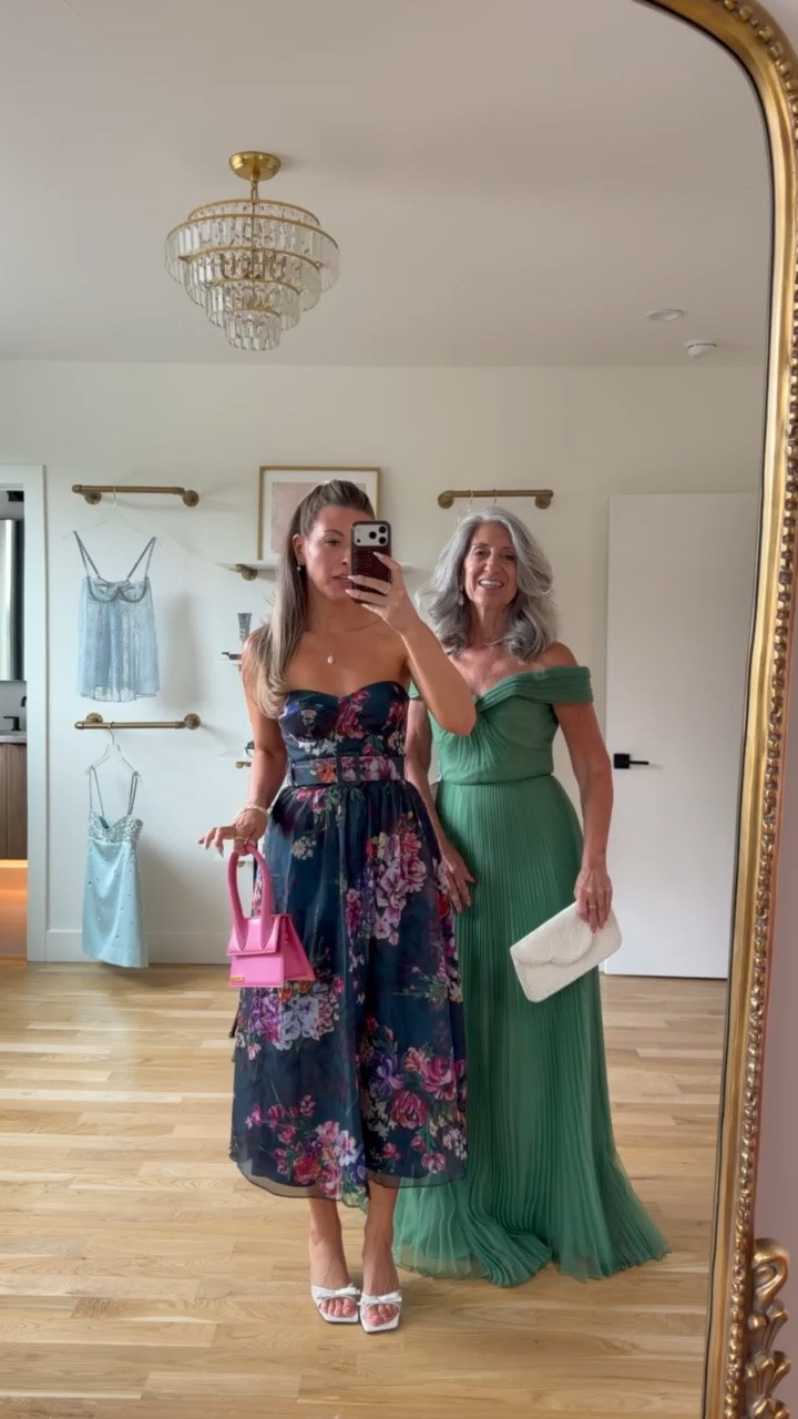 mom & me fall formal looks 

divi: emerson15

i sized down to a 0/xs in the strapless jenny dress the population
mom is in a size 6

Wedding guest
Special occasion
Black tie
Formal event
Floral dress
Lace dress
Cocktail dress
Sequin dress
Metallic dress

#LTKFormal #LTKParties

#LTKSeasonal