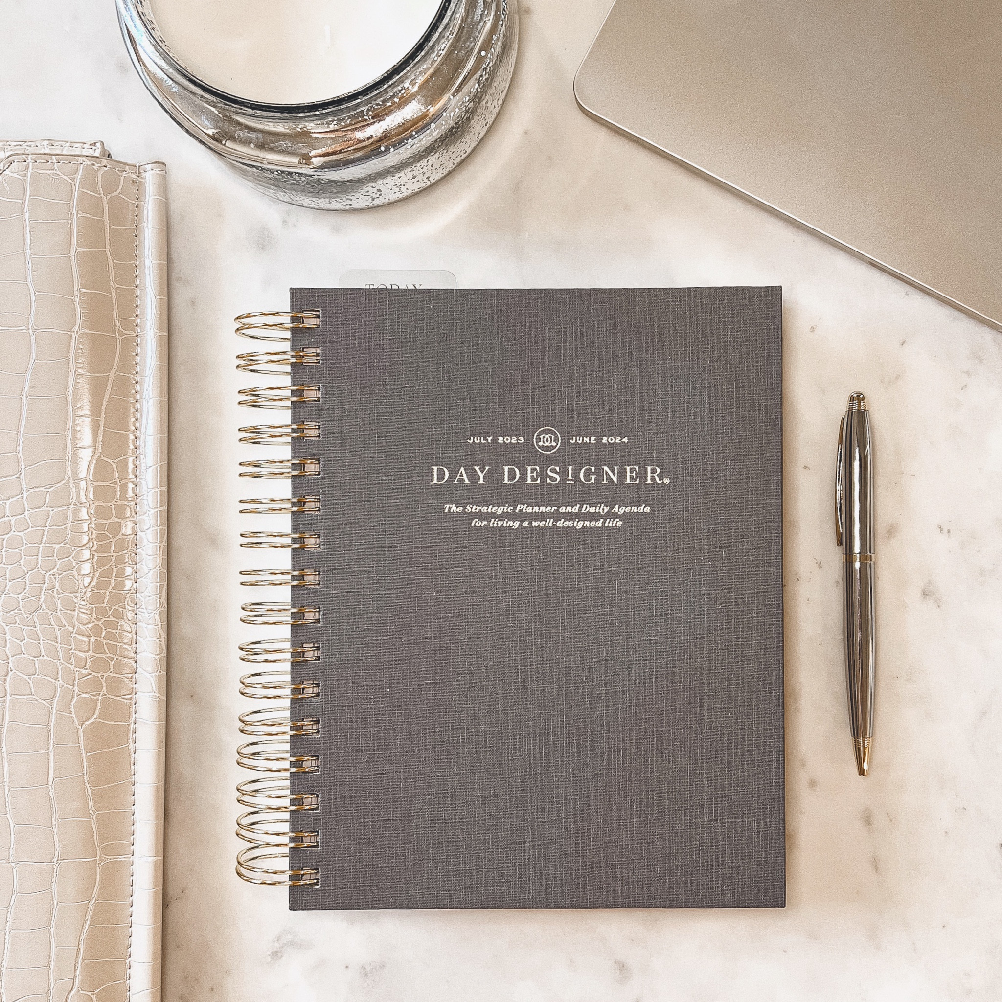 Day designer planner book, agenda, 2023, organization


#LTKSeasonal #LTKhome #LTKunder100