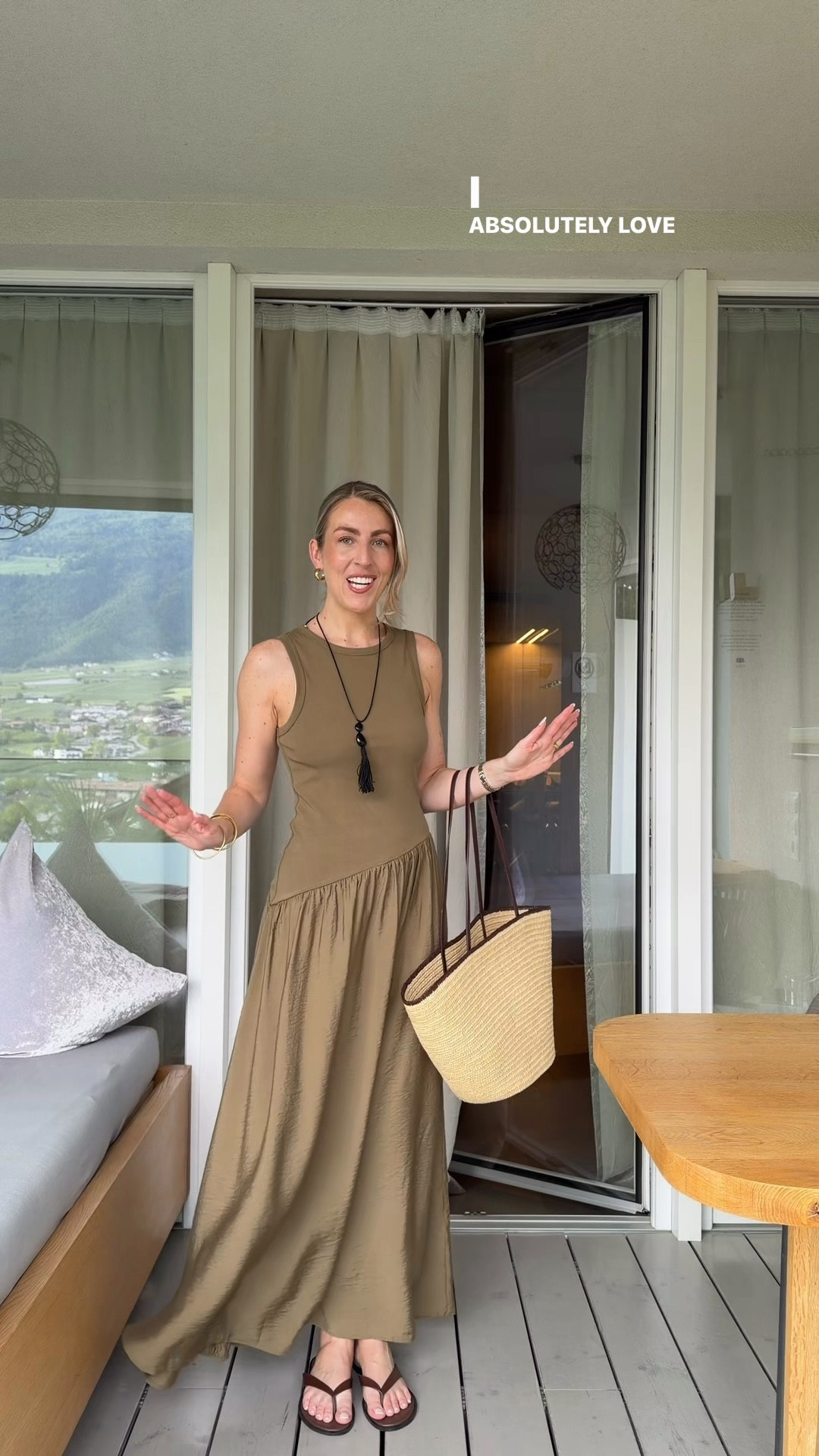 Easy throw on summer dress 🫒 I wear a size S

Basket bag, flip flops, summer dress, green dress, khaki dress 

#LTKstyletip #LTKdresses #LTKsummer