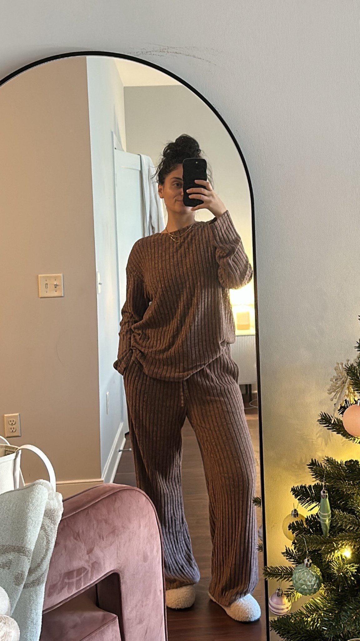 Cozy lounge set for WFH or running errands - I got a size XL so the pants are extra long & top is loose! 

#LTKgrwm #LTKdayinmylife #LTKootd