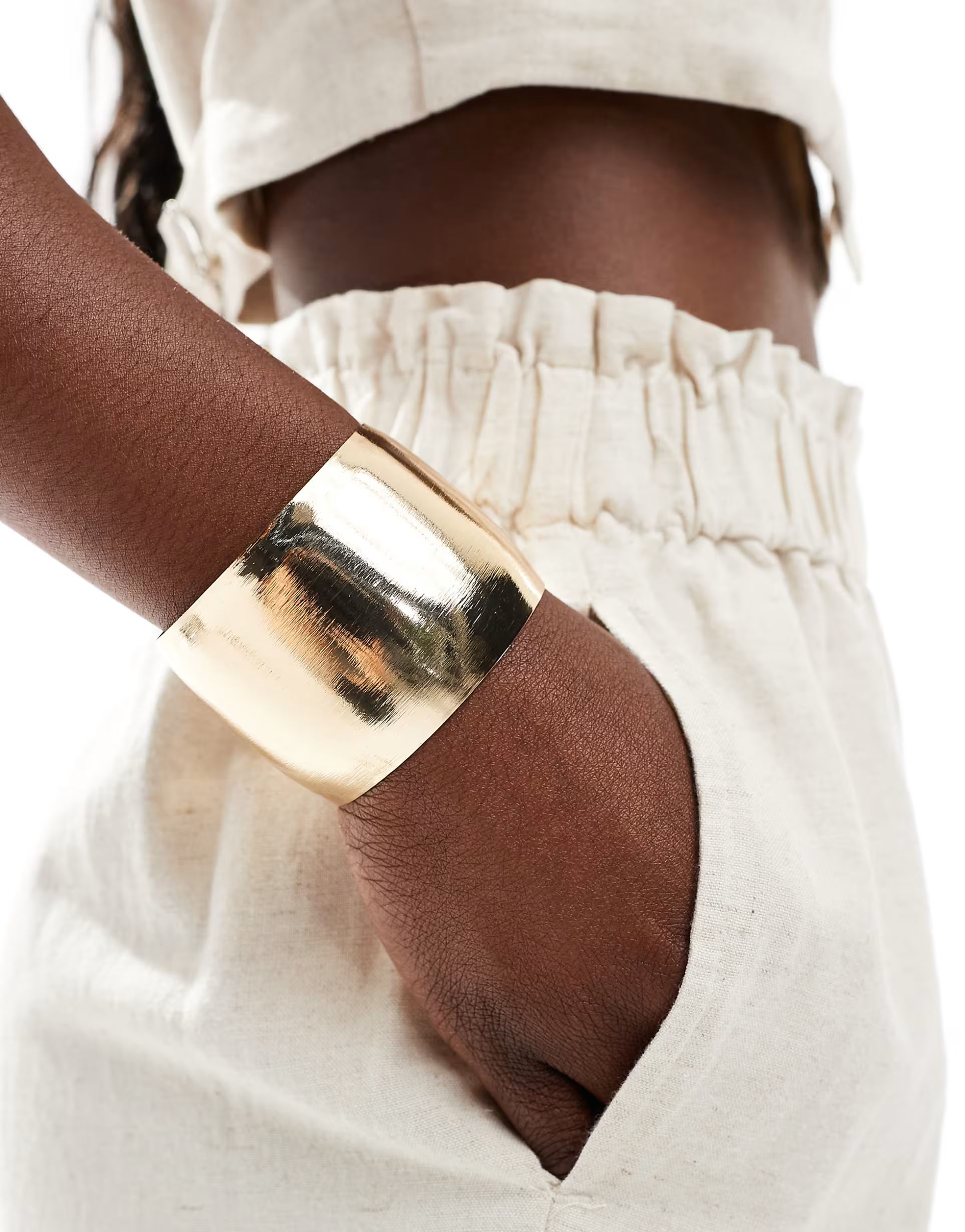 ASOS DESIGN cuff bracelet with curved detail in brushed gold tone | ASOS | ASOS (Global)