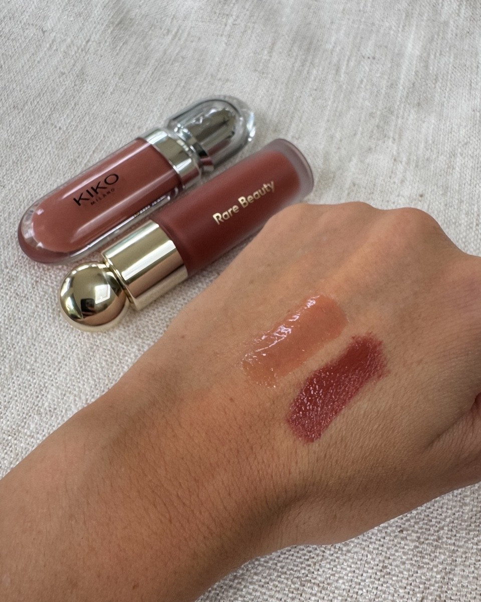 prettiest autumn lip gloss + blush combo

@kikomilano Gloss (19)
@rarebeauty Blush (Resilience)

Amazon, ulta, lip gloss, lip, autumn makeup, liquid blush, Sephora, fall makeup 



#LTKBeauty #LTKSeasonal #LTKStyleTip