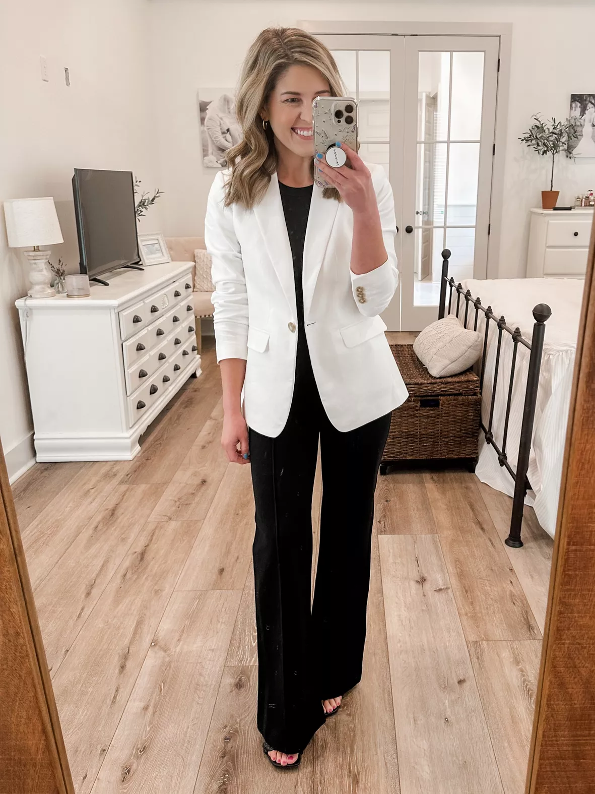 OOTD 4.2.19: Black Work Pants and White Blazer  Office casual outfit,  Womens fashion blazer, White blazer outfits