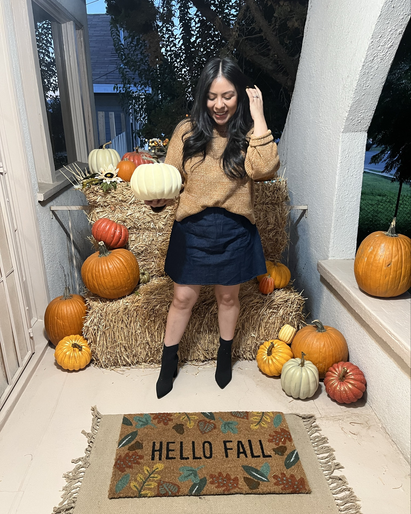 Cozy fall/winter sweater 

#LTKMidsize #LTKFindsUnder50 #LTKGiftGuide