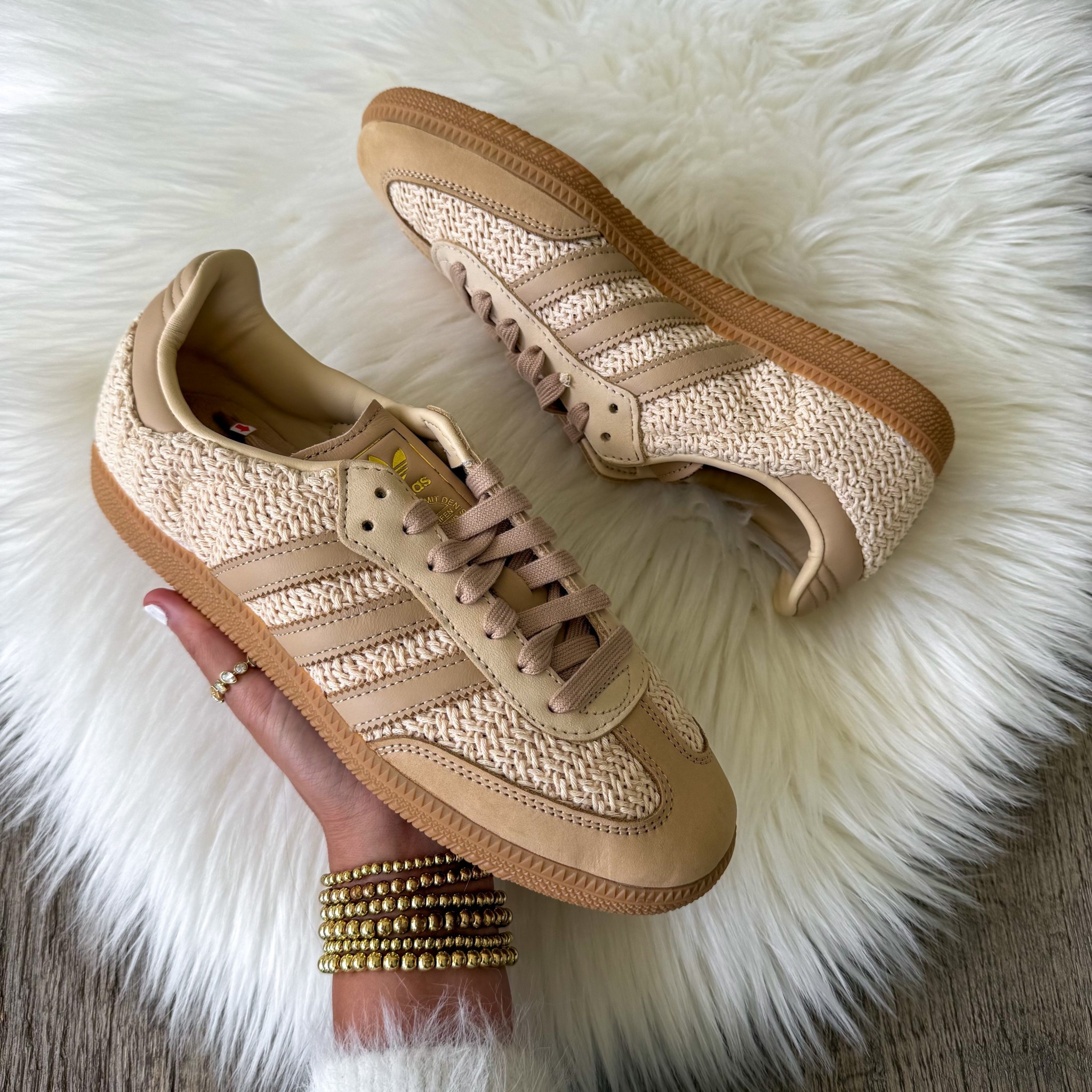 Samba OG Shoes
 runs true to size