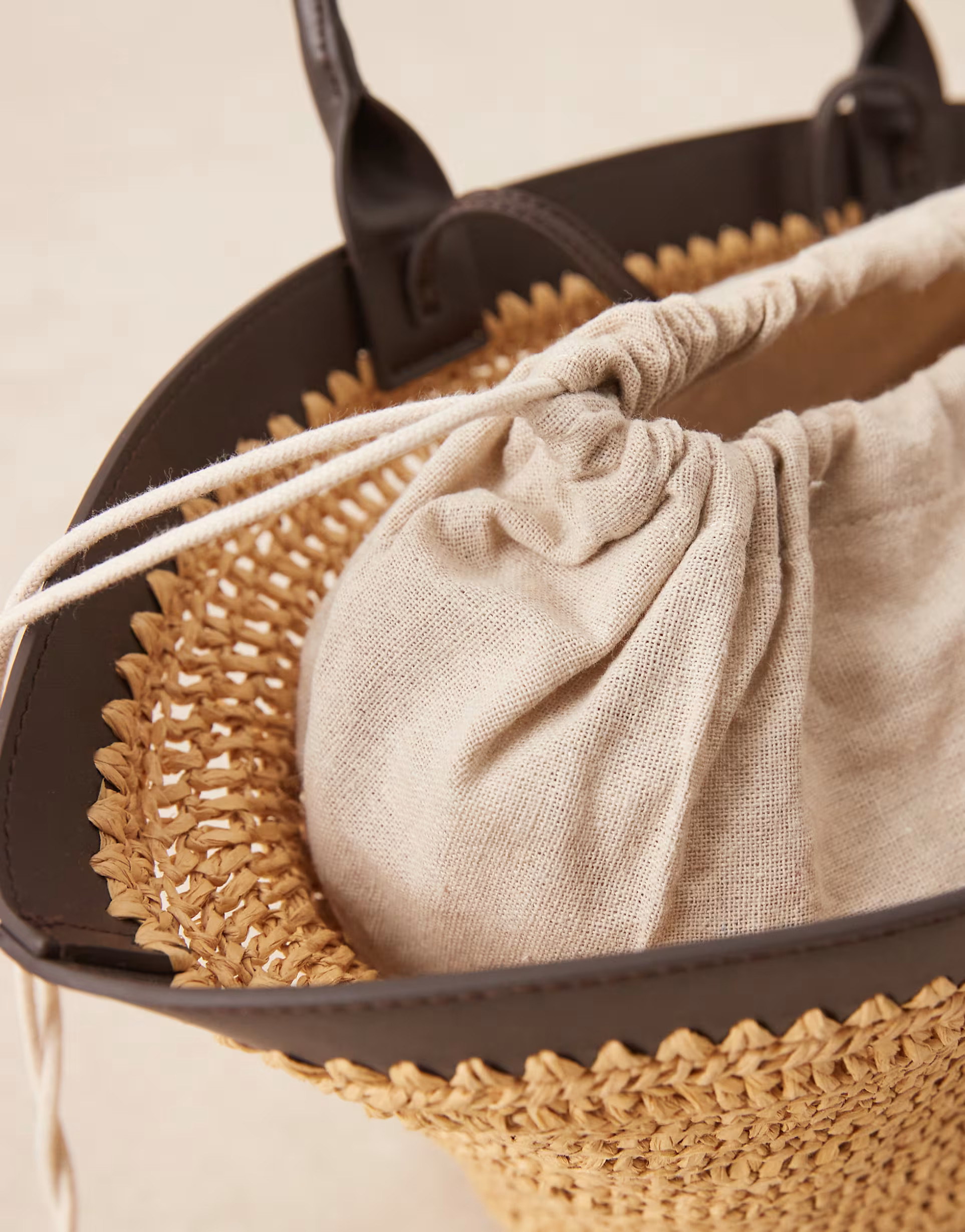 Mango raffia shoulder bag with inner lining in tan | ASOS (Global)