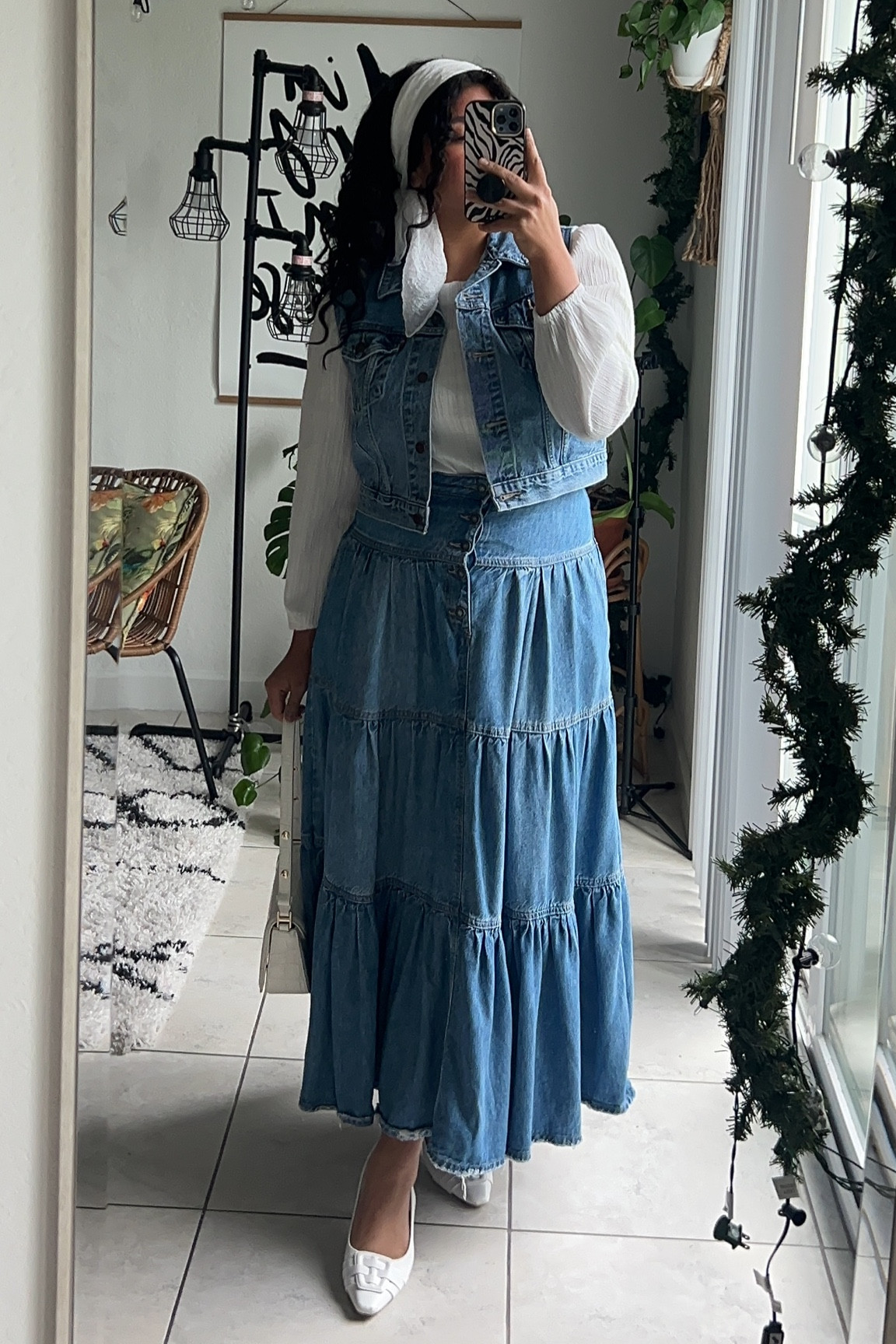 Teacher ootd 🤍