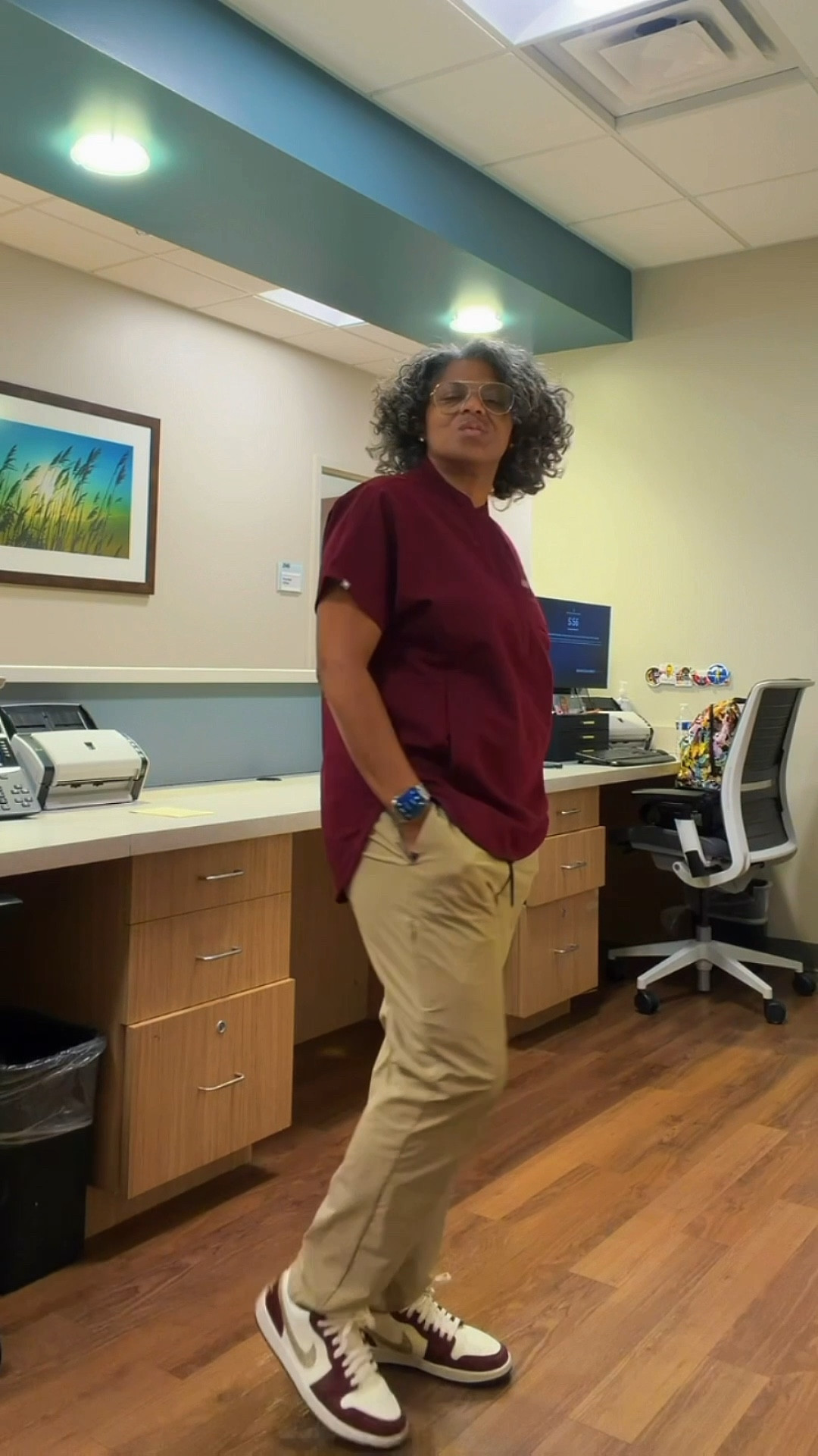 When you’re at work & a patient says, “You look fly”. DUH🤷🏽‍♀️😆

#LTKWorkwear #LTKShoeCrush #LTKOver40