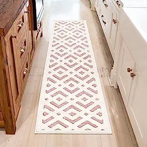 Simply Southern Cottage Covington Area Rug, 2' x 8', Pink | Amazon (US)