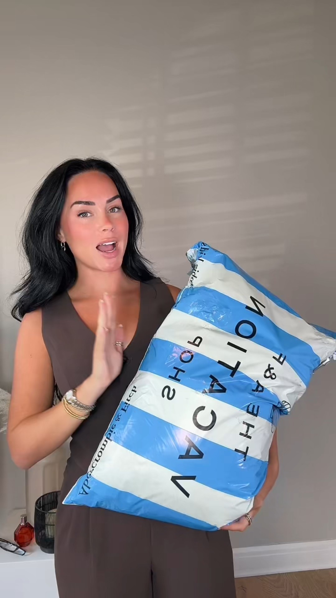 Abercrombie Haul 🛒 I will post a try on of everything soon! 

Use code SUITEAF for extra savings 🫶🏻 everything from this haul + my outfit will be 🔗 on my LTK in the ABERCROMBIE section! 

#LTKStyleTip #LTKSaleAlert #LTKSummerEdit