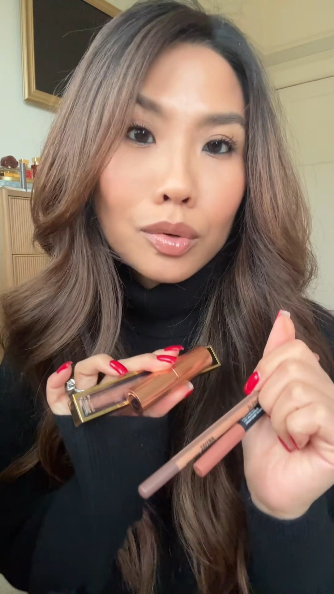 Lip combo of the day!

Liner - Anywhere caffeine all over and endless cacao to define
Lipstick - Nude Kate
Lipgloss - N4 East Coast 


#LTKBeauty