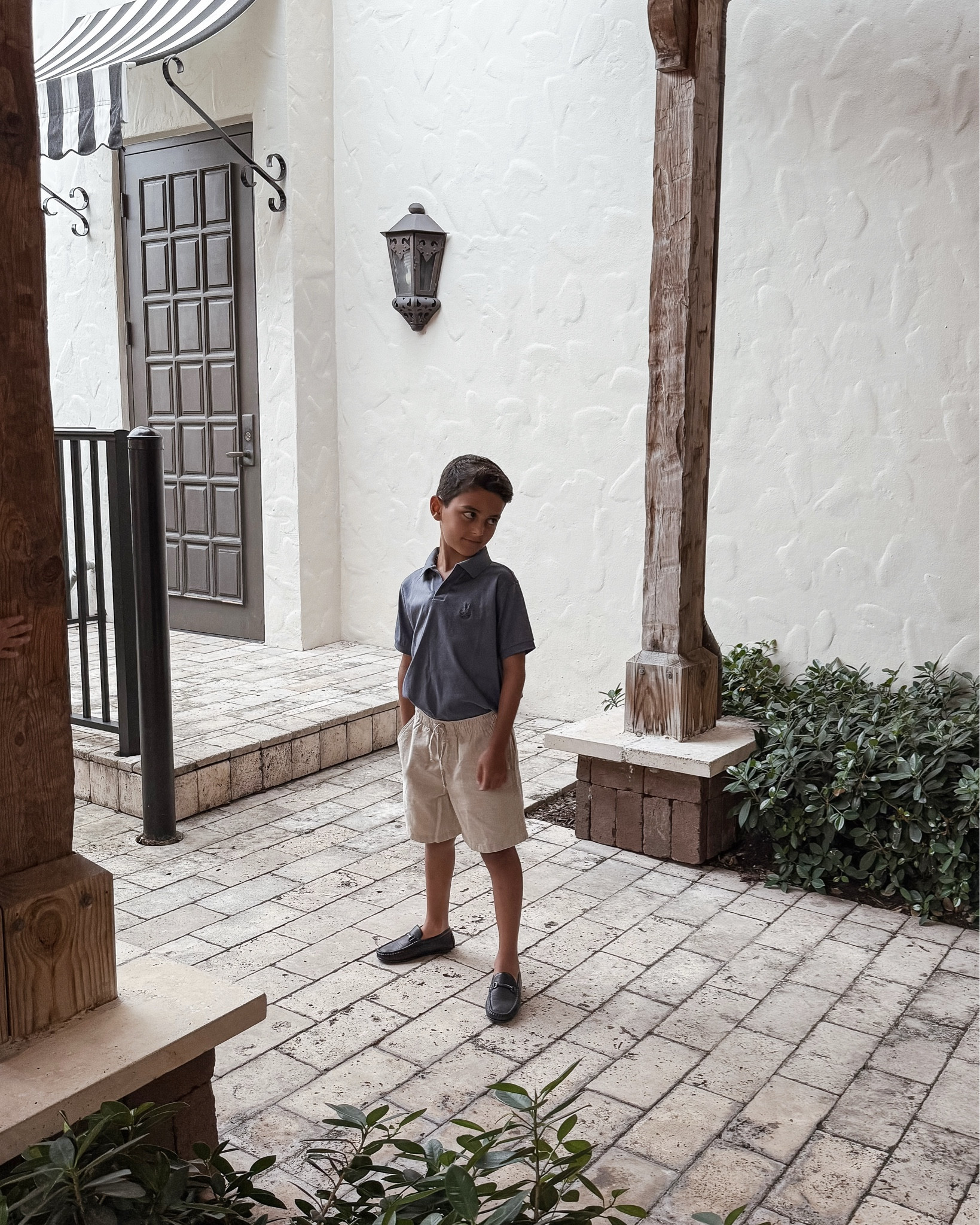 My boys are at the age where they started having input into their outfits. Especially Aiden, he even blows out his hair on his own. 😆 They also prefer shorts over long pants. I found these cute linen shorts @target , which has made dressing up so much easier. 

Polo is no longer available, I added some other similar nice ones!