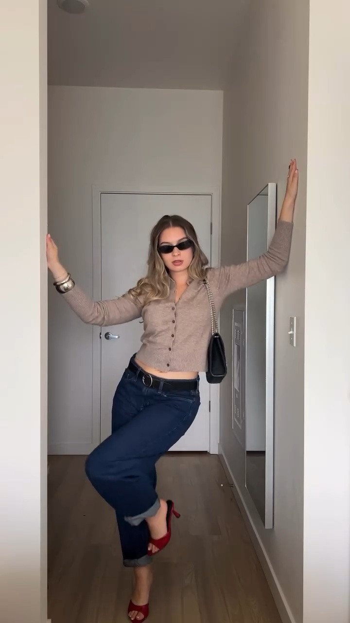 Trendy. Comfy. Me 👖@oldnavy #AD #OLDNAVYCREATOR