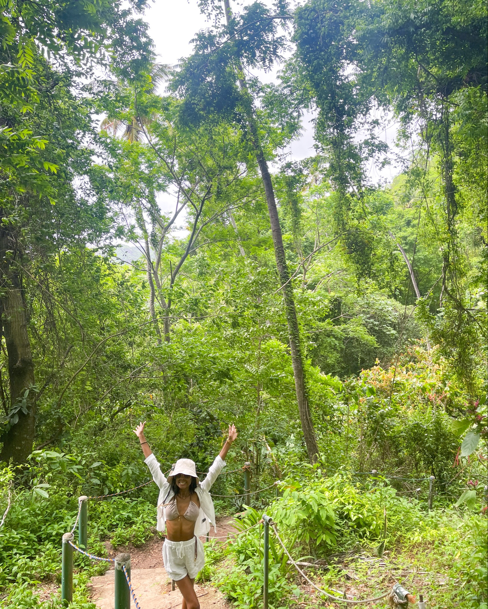 raise your hand if you’re ready for vacation!! 🙌🏾 #vacationoutfits #resortwear #travel #vacation #bikini #linen #linenset #bow #mens #mensvacationwear 

#LTKSwim #LTKSummerSales #LTKTravel