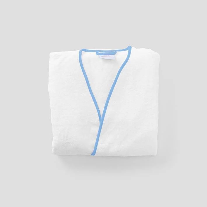 Women&#39;s Short White Robe | Weezie Towels