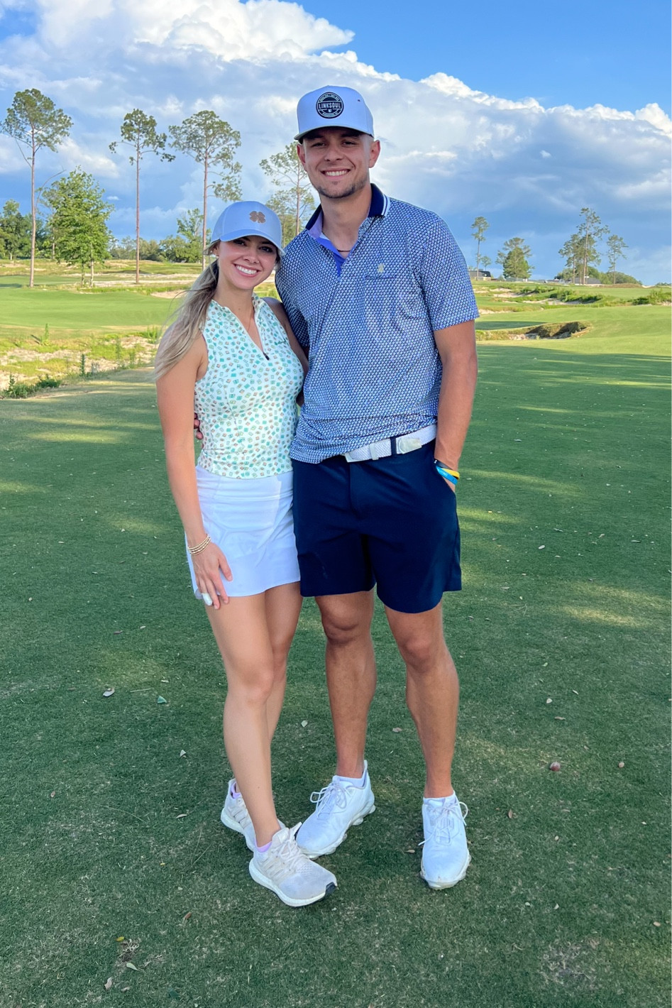 Golf fit! All links are exact items I’m wearing. 

Golf outfits, women’s golf 