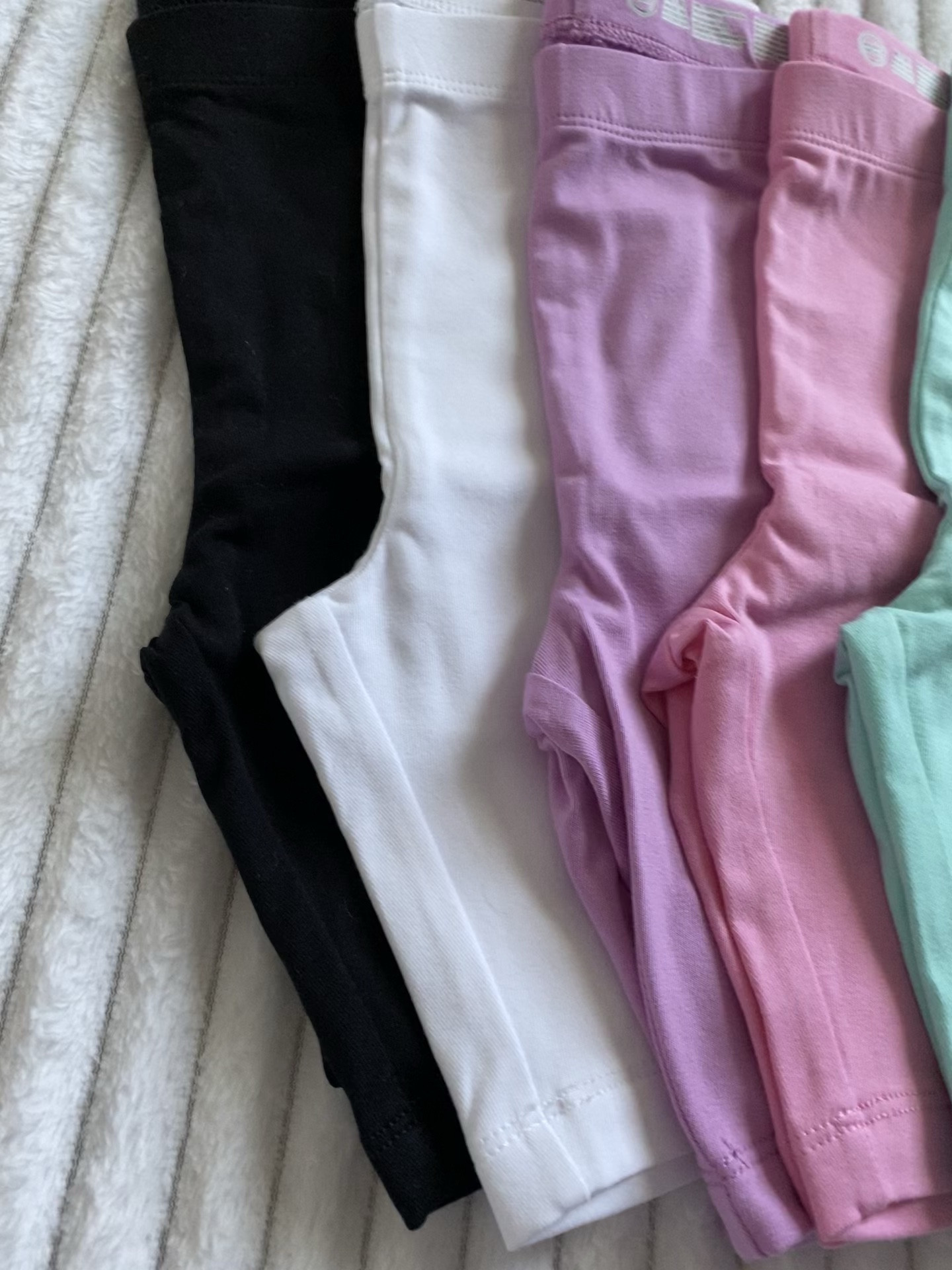 Such a great set of little shorts for kiddos! 
Pretty, vibrant colors and great quality! 
Walmart for the win! 
#walmartfind 

#LTKunder50 #LTKkids #LTKfamily