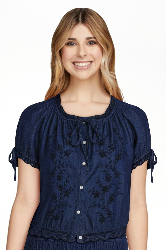Free Assembly Women's and Women's Plus Embroidered Cropped Cotton Top with Short Sleeves, Sizes-X... | Walmart (US)