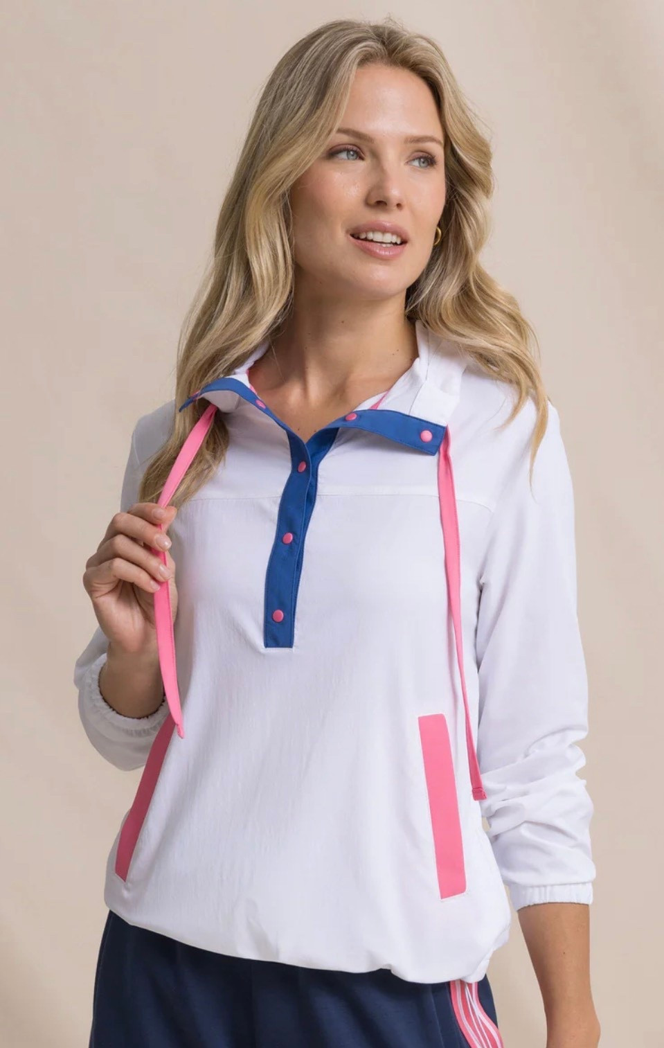 My favorite popover is back in a new colorblock color! This is perfect for the spring weather and still light enough for summer nights

#LTKootd #LTKActive #LTKMidsize