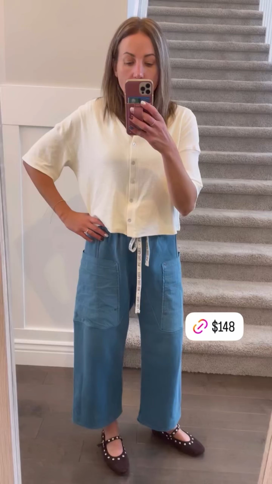 Trending Free People pants. Wearing size small

#LTKOver40 #LTKShoeCrush #LTKStyleTip