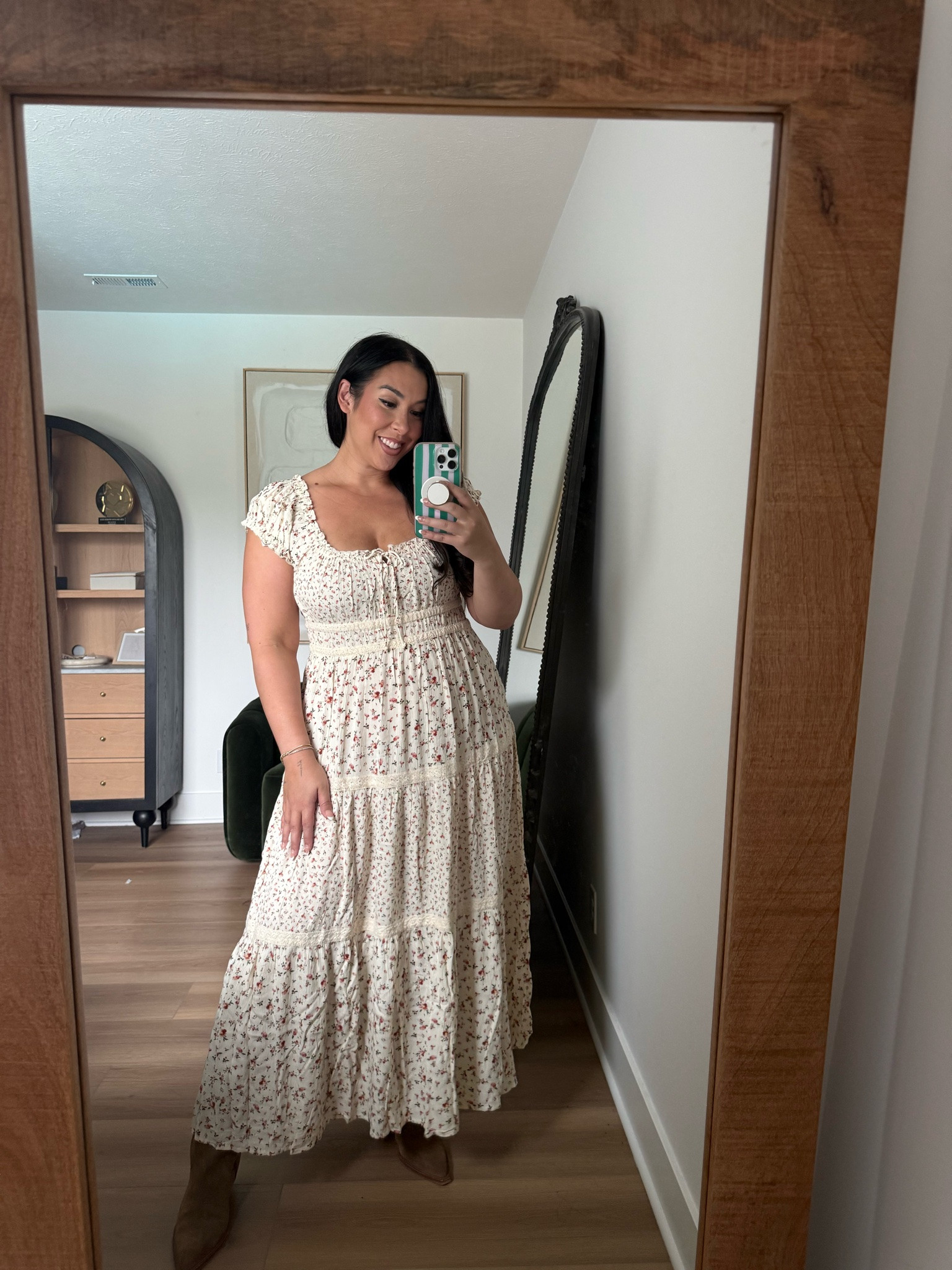 Wearing an XL, perfect for fall family photos! walmart fashion, walmart style, fall style, fall fashion, midsize, curvy

#LTKMidsize #LTKSeasonal