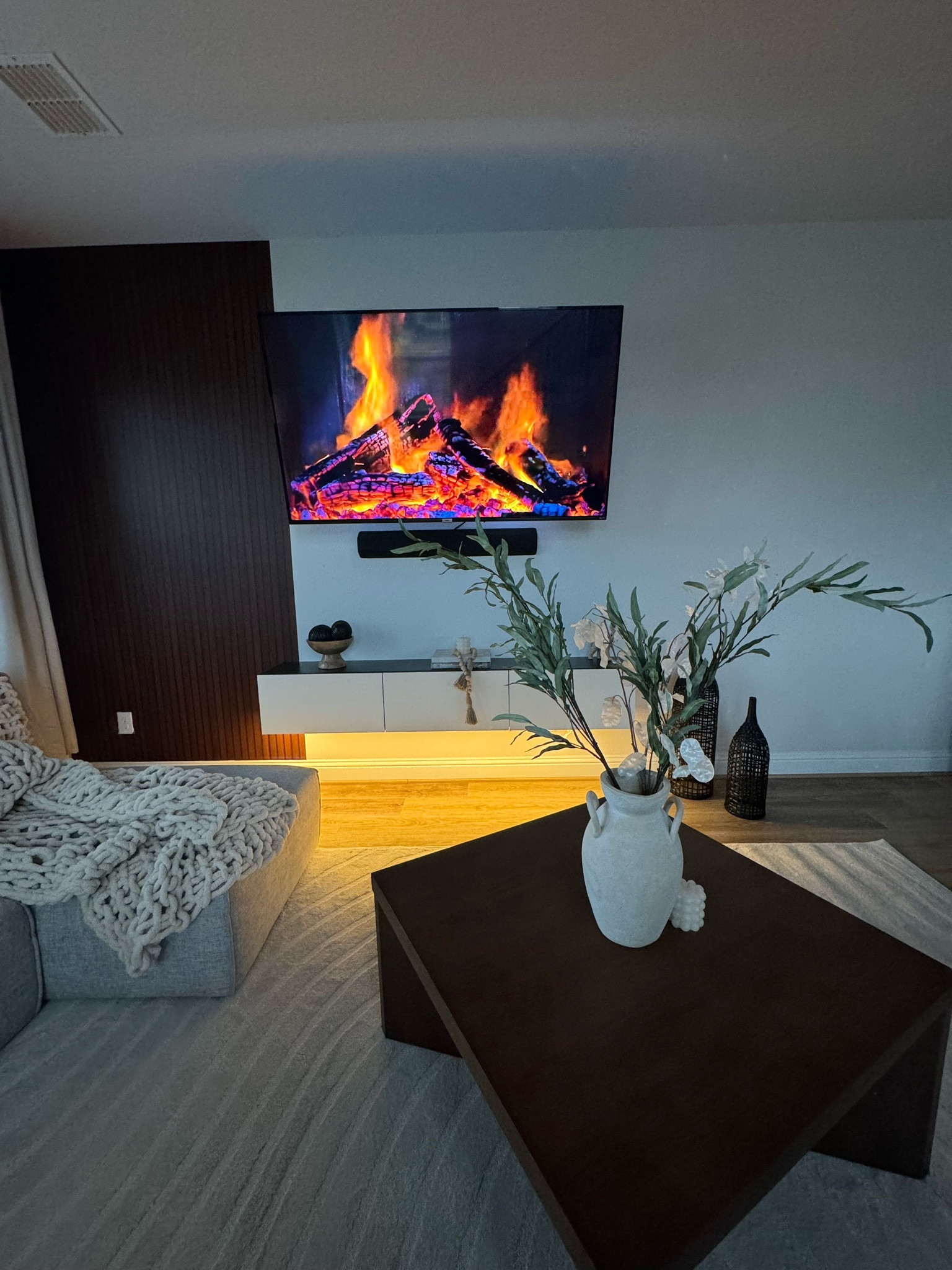 Cozy Vibes Only 🔥

#LTKStyleTip #LTKHome #LTKU