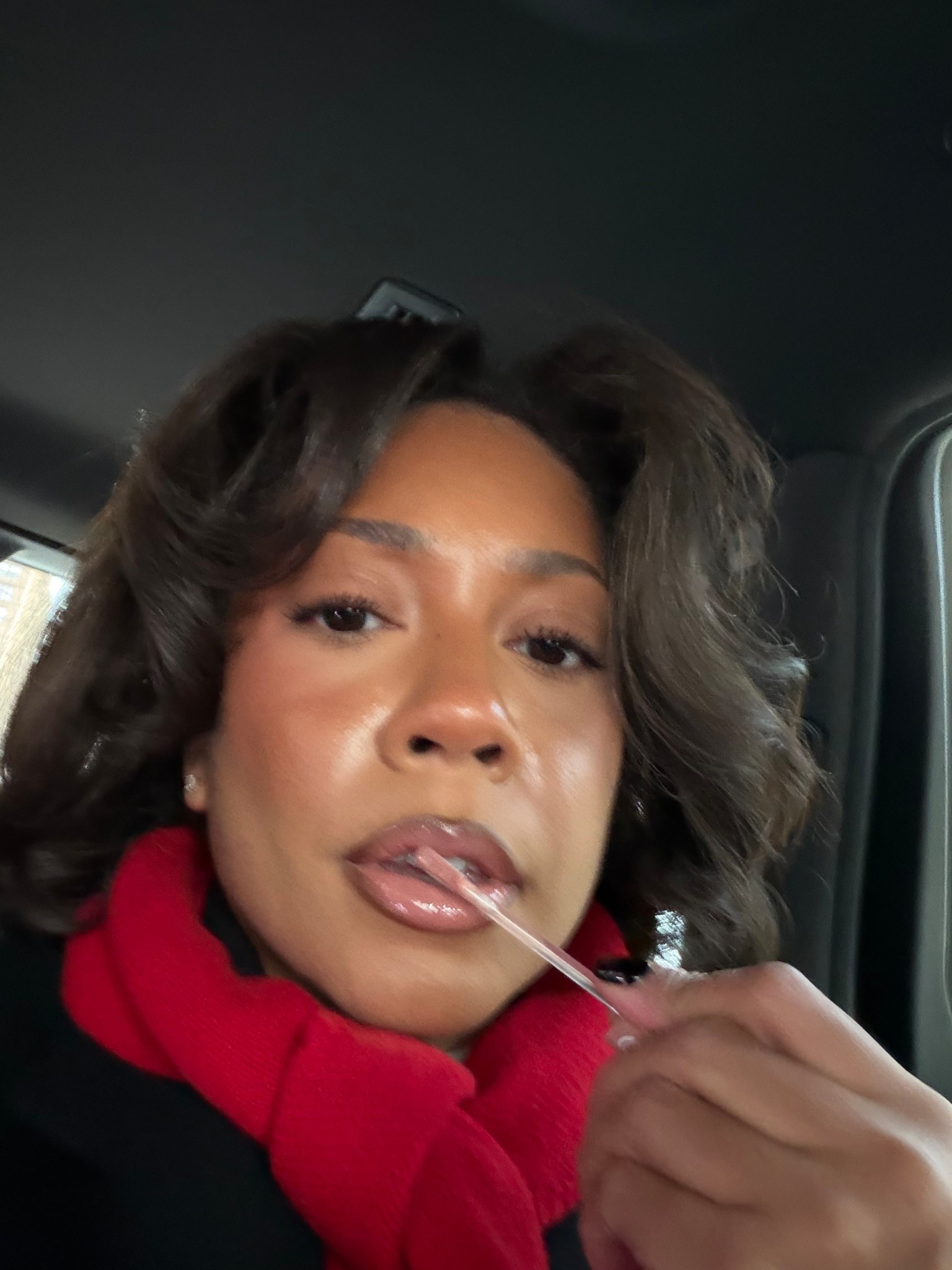 the best gloss if you’re looking for a nude color 🤍