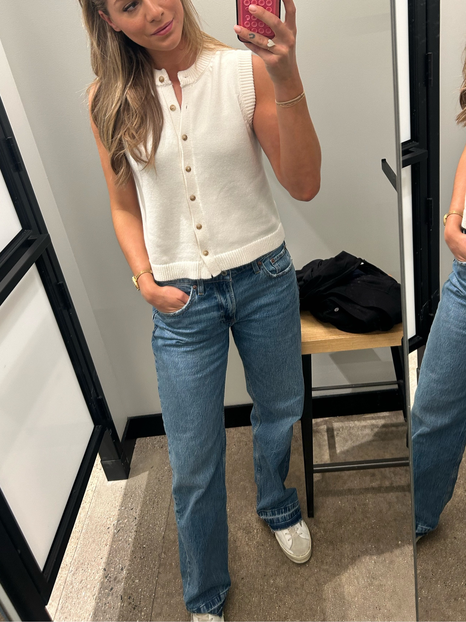 Fall cool girl fit from Abercrombie #Abercrombie 

#LTKSeasonal #LTKStyleTip #LTKBacktoSchool