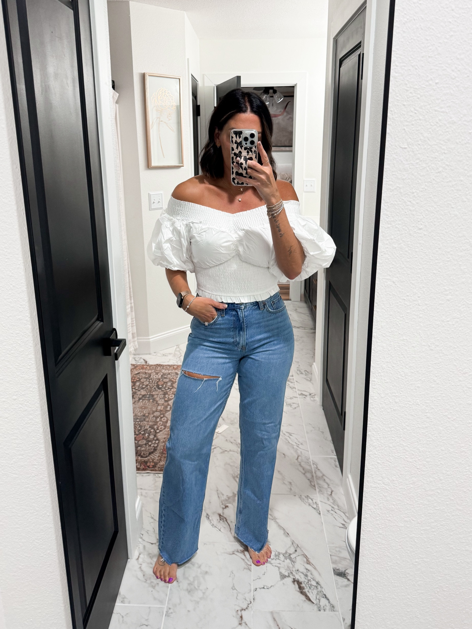 Top-medium
Jeans-27L

#LTKStyleTip #LTKSaleAlert #LTKFindsUnder50