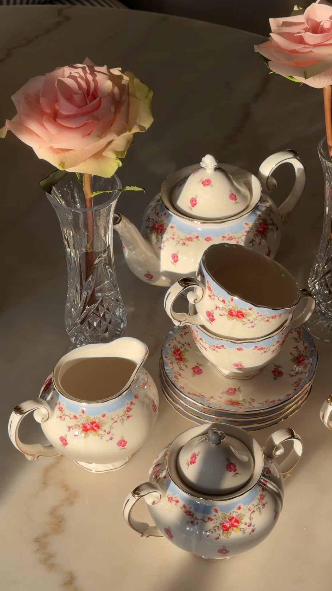 This is your sign to have a Galentines Tea! 💕🫖 I found the cutest tea set on sale from @wayfair and linked some other essentials here! #Ad #WayfairPartner #Wayfair #ValentinesDay