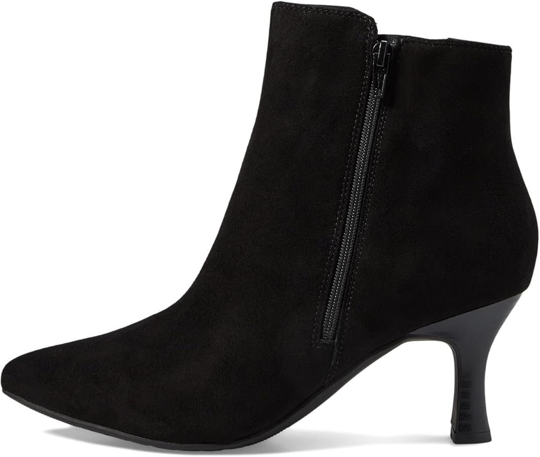 Clarks Women's Kataleyna Glow Ankle Boot | Amazon (US)