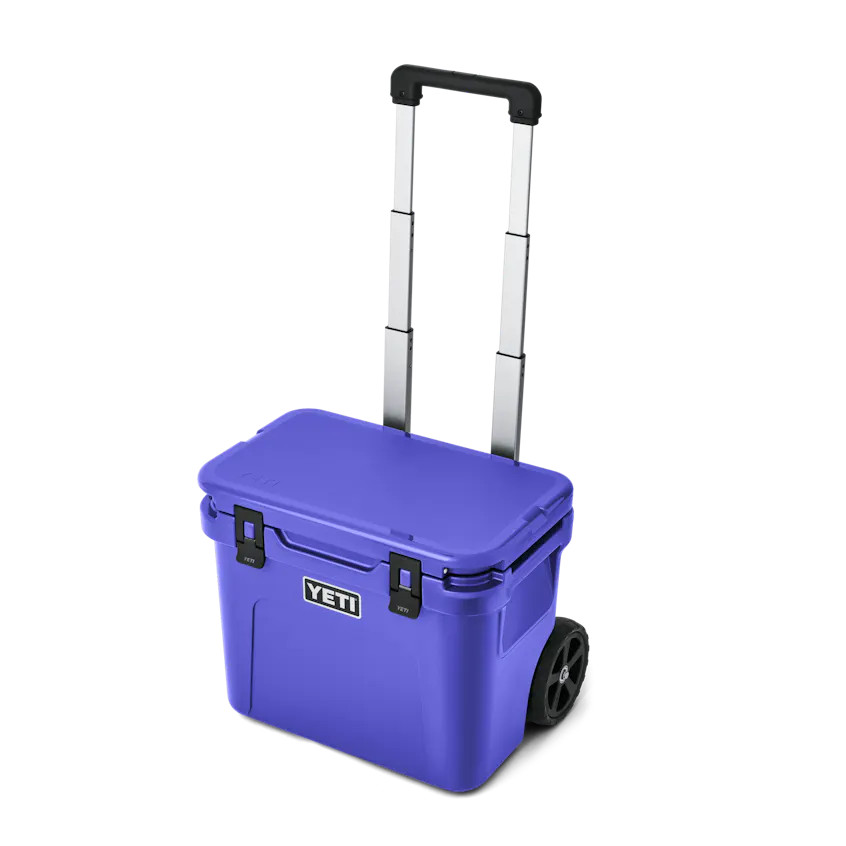 YETI Roadie 32 - Rolling Cooler With Wheels | YETI US